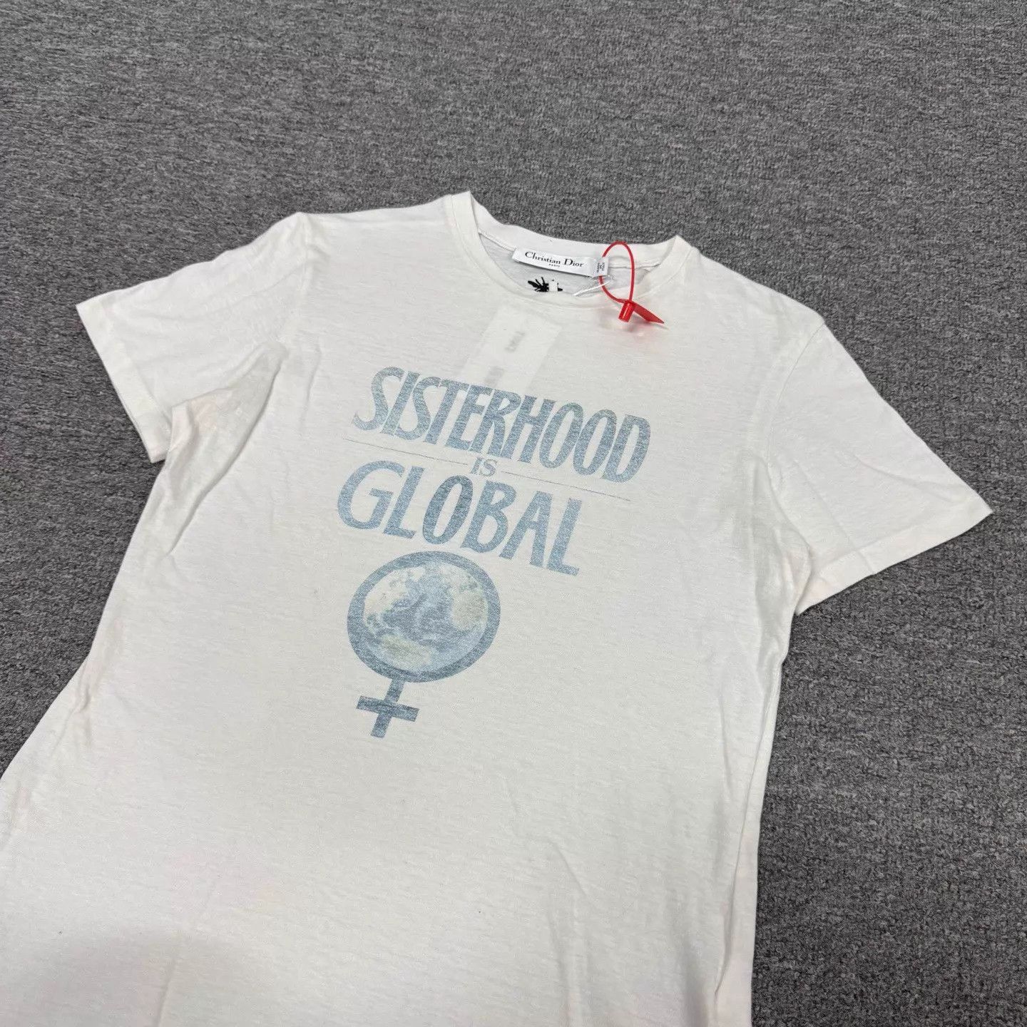 Dior Dior Ivory Earth Femi Symbol Print XS Tee Size XS / US 0-2 / IT 36-38 - 3 Thumbnail