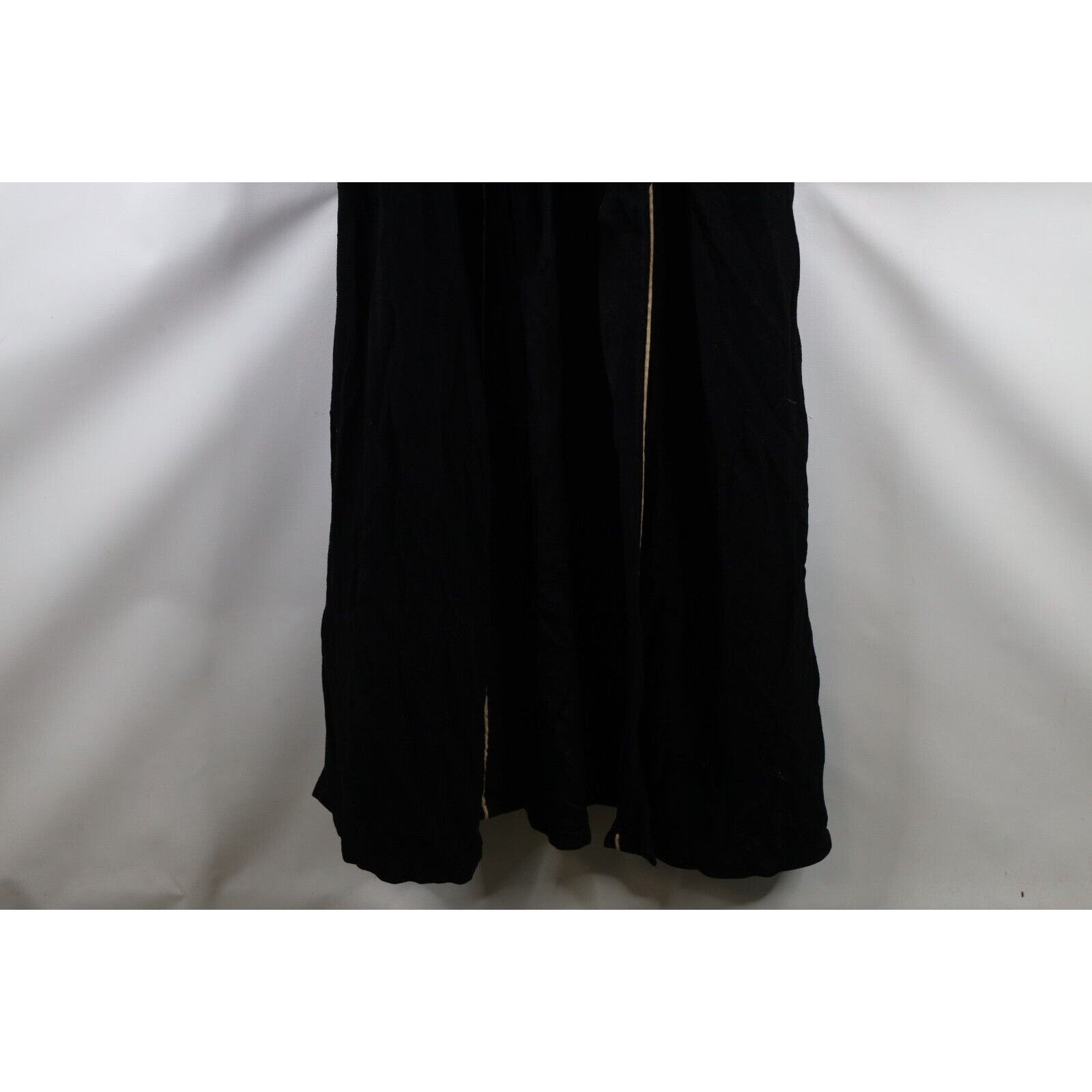 Vintage Vintage 60s 70s Streetwear Striped Velour Belted Robe Size US L / EU 52-54 / 3 - 4 Thumbnail