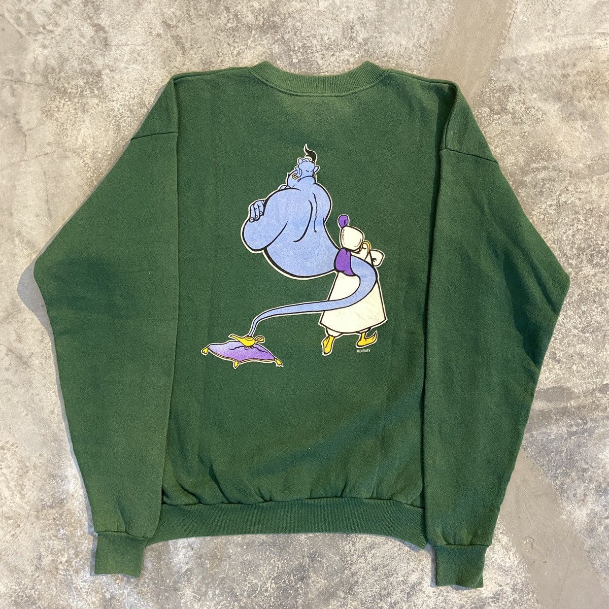 Disney × Vintage Vintage Aladdin Crewneck Size US M / EU 48-50 / 2 - 2 Thumbnail