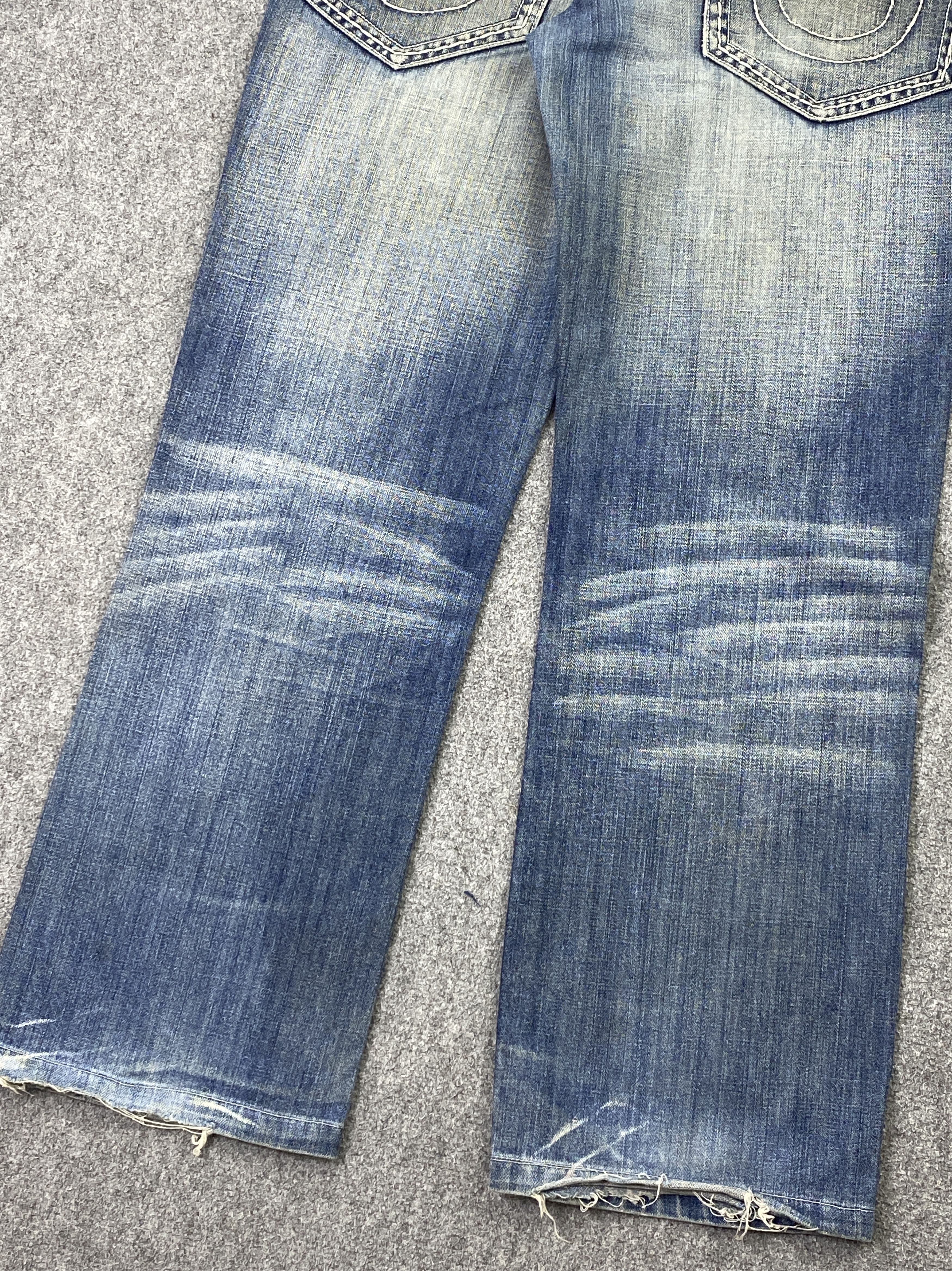 True Religion Vintage True Religion Blue Faded Jeans DP2878 Size US 34 / EU 50 - 19 Thumbnail