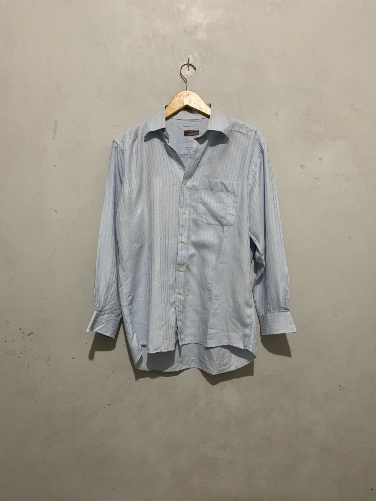 Givenchy Givenchy Shirt Long Sleeve Blue Salur Size 95 / M Original Size US M / EU 48-50 / 2 - 1 Thumbnail