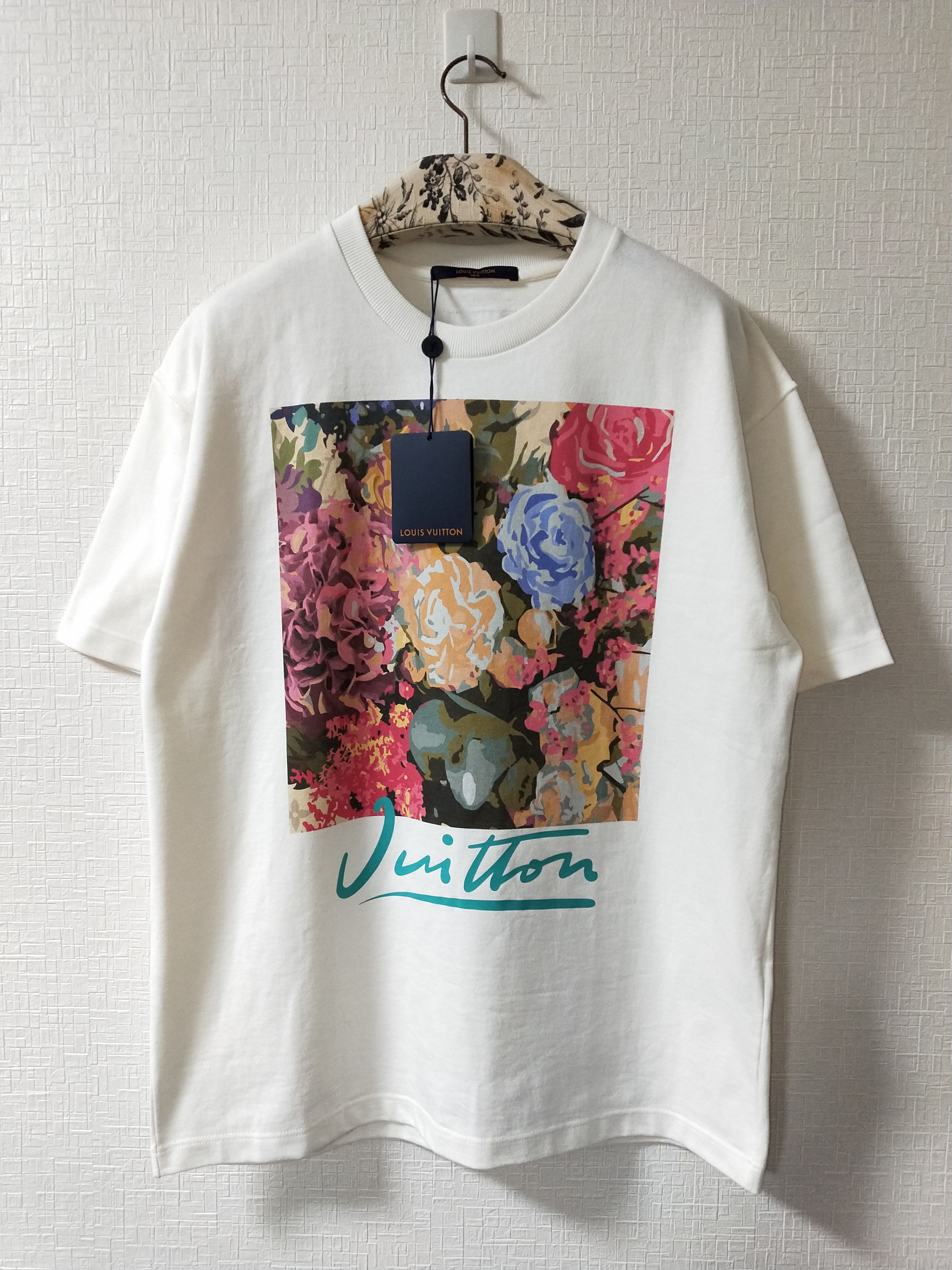 Louis Vuitton 2022 Flower Tapestry T-Shirt - White T-Shirts