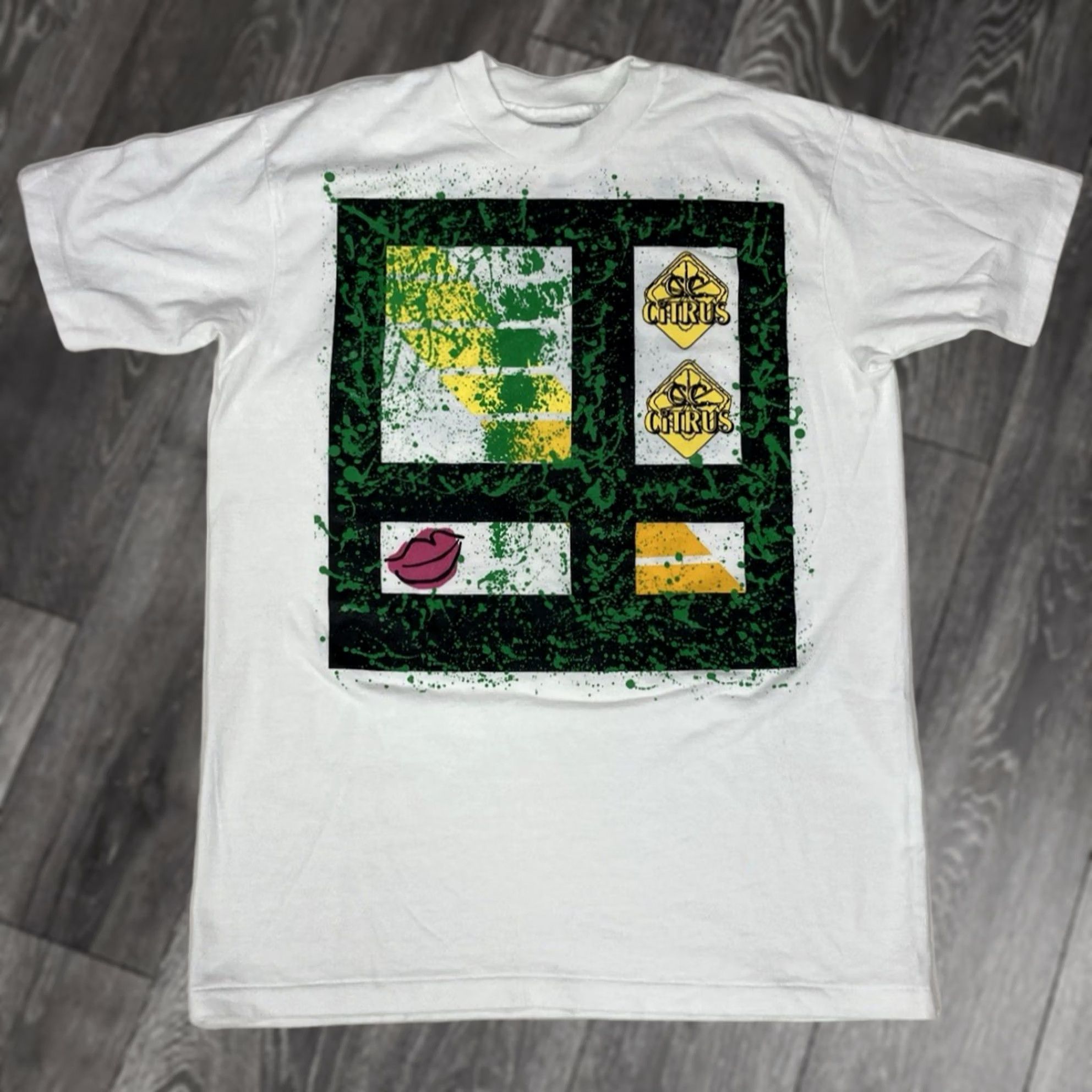 Hanes VINTAGE Hanes T-Shirt Graphic Print 90s Spring Break 97 2-Sided USA Men Large White Cotton Crew Neck Short Sleeve Shirt Mens Size US L / EU 52-54 / 3 - 1 Thumbnail