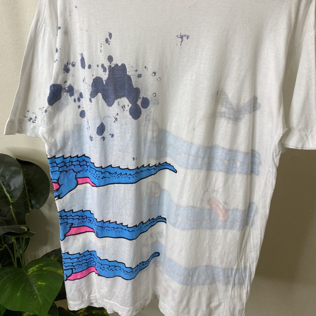 Vintage Vintage 90s Crocodile Art T Shirt Size US L / EU 52-54 / 3 - 5 Thumbnail