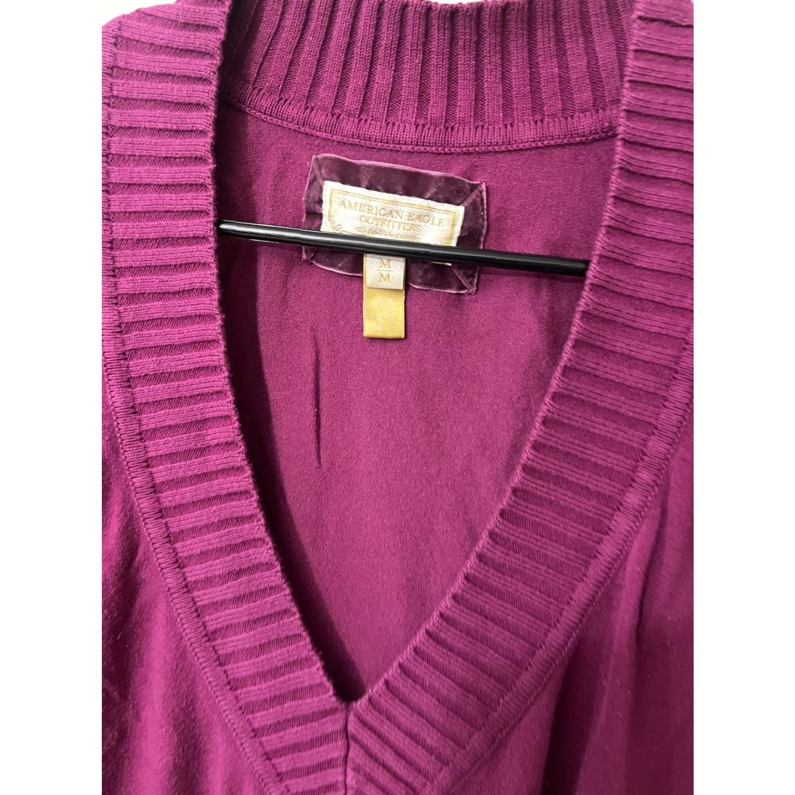 American Eagle Outfitters VINTAGE American Eagle Outfitters V-Neck Sweater Purple Knit Adult M Pullover Wool-Cotton Blend Long Sleeve Mens/Womens? Size M / US 6-8 / IT 42-44 - 2 Thumbnail