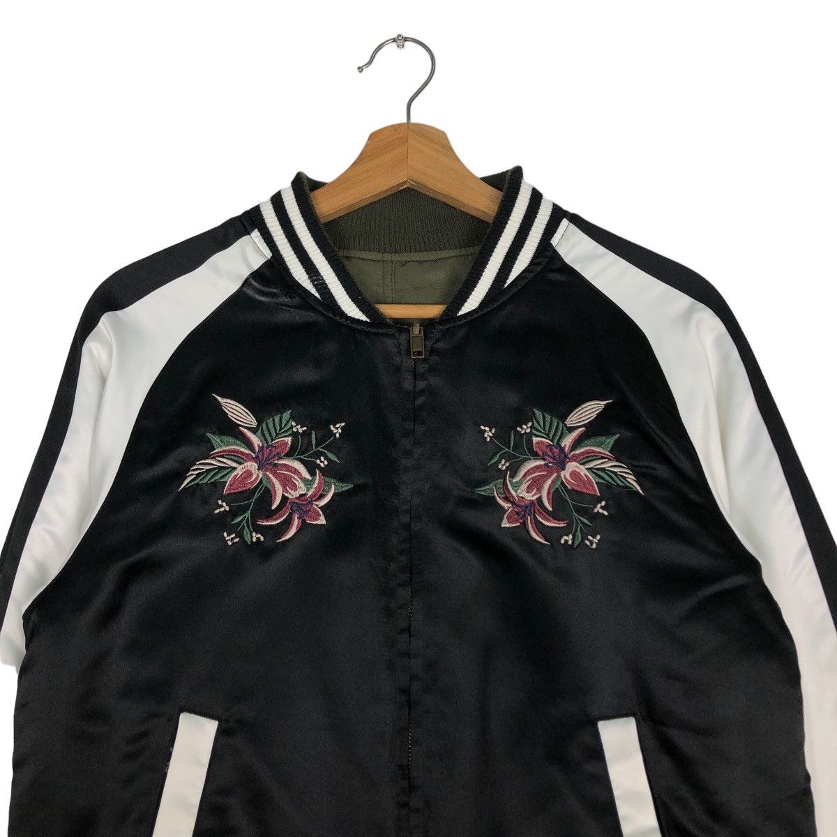 Japanese Brand 🔥Vtg Reversible Satin Bomber Jacket Sukajan Ingni Issey Size US S / EU 44-46 / 1 - 2 Thumbnail