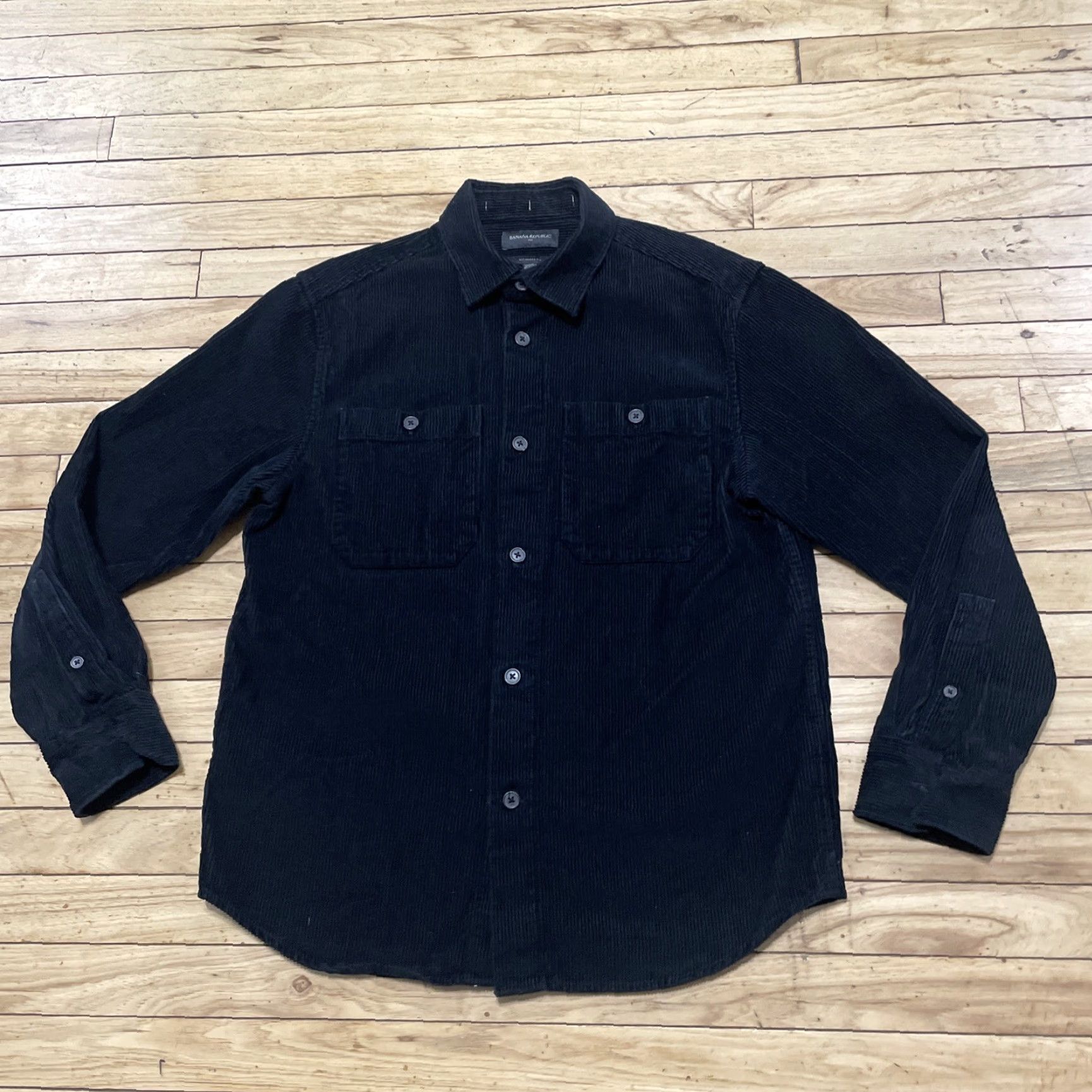 Banana Republic Banana Republic Shirt Black Corduroy M Men Standard Street Capsule Chest Patch Pockets Button-Up Collared Long Sleeve 100% Cotton Regular Fit Size US M / EU 48-50 / 2 - 3 Thumbnail