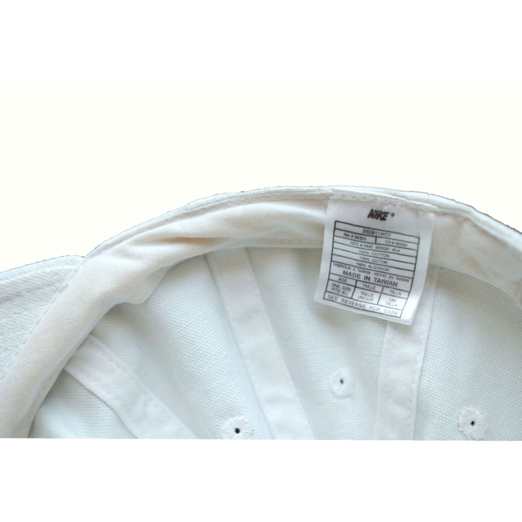 Nike VINTAGE Nike Y2K 90s FITTED ADJUSTABLE White Hat One Size Mens Baseball Cap Size ONE SIZE - 4 Thumbnail