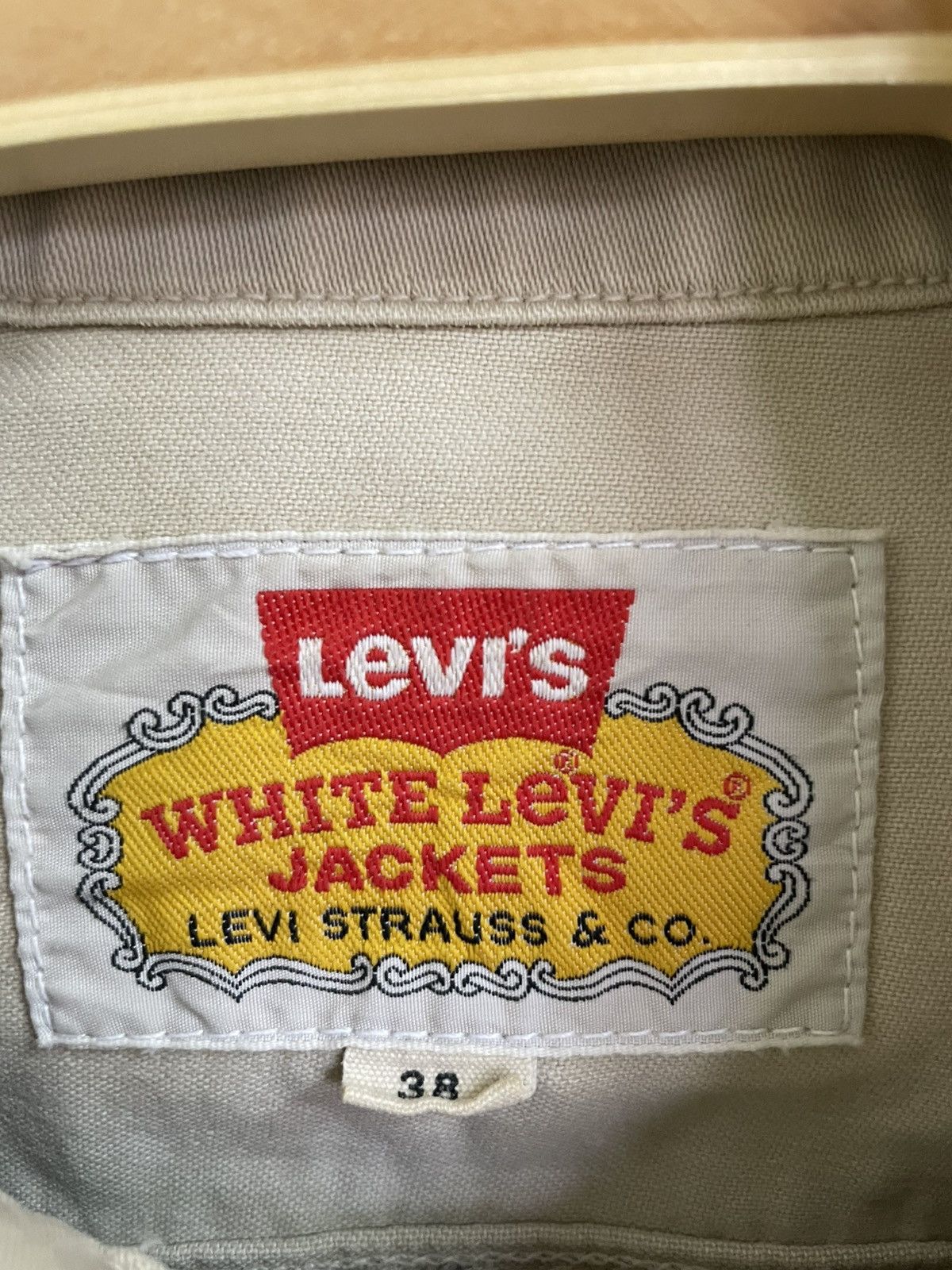 Levi's Vintage 90s White Levi’s Jackets tracker jacket Size US M / EU 48-50 / 2 - 9 Thumbnail