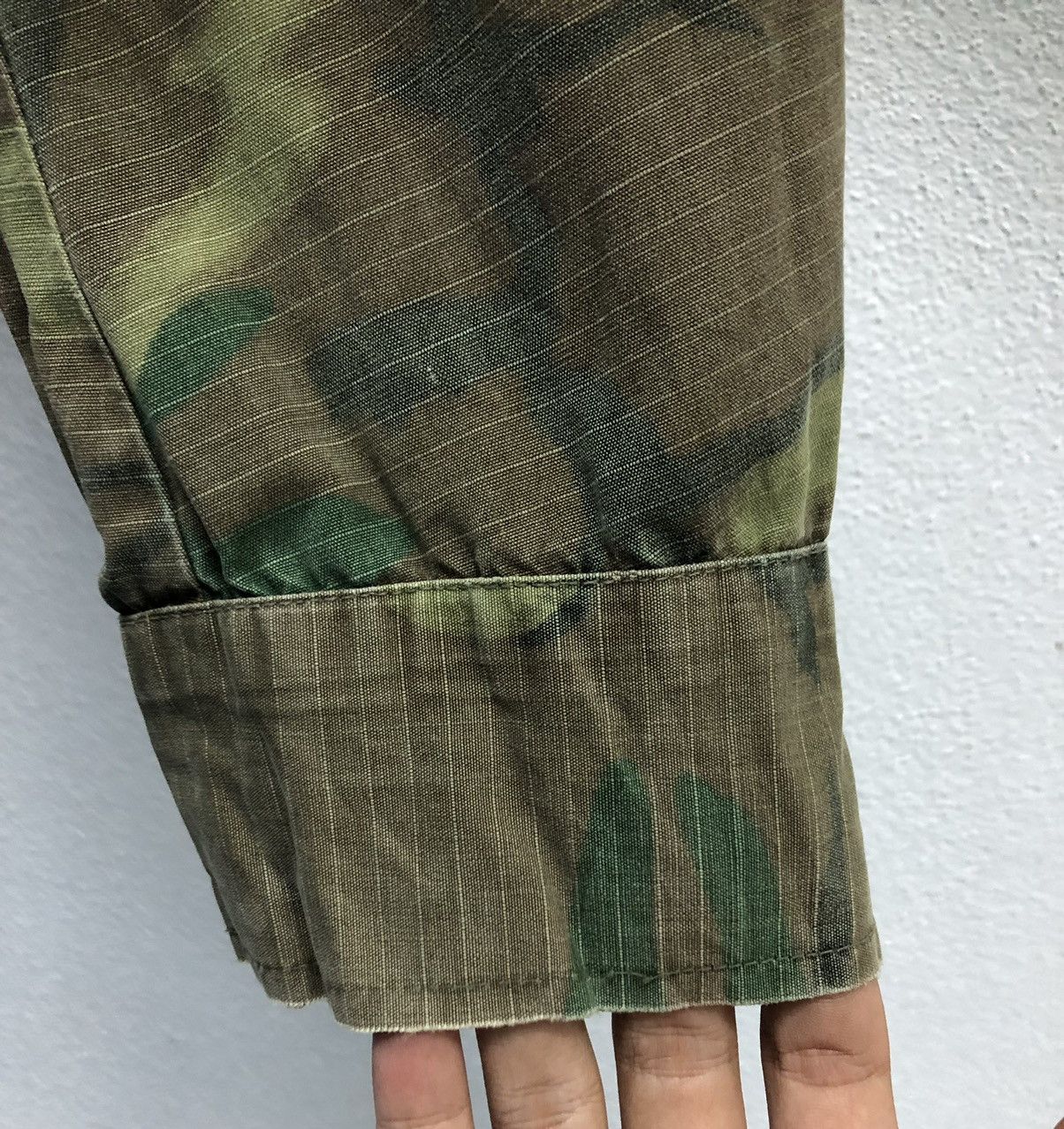Vintage Vintage Us Army Woodland Camo Military Field Jacket Size US L / EU 52-54 / 3 - 8 Thumbnail