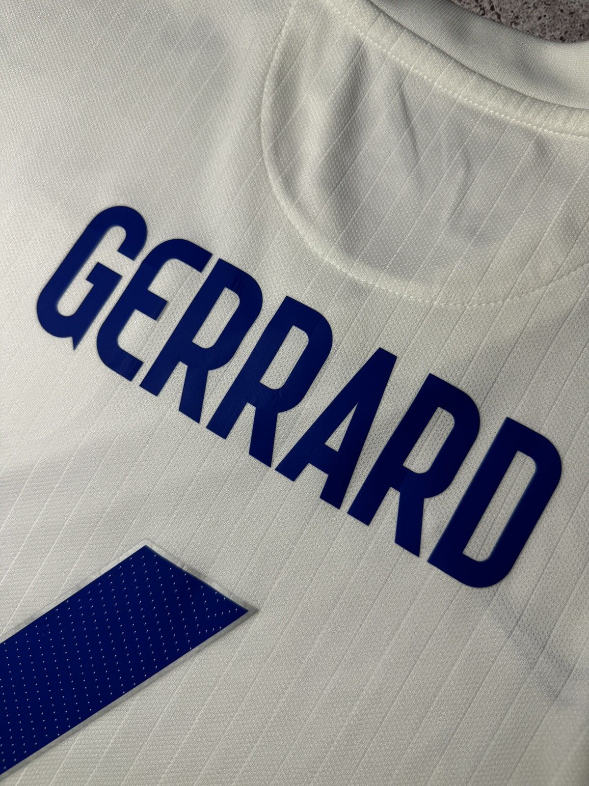 Nike × Vintage England 2014/15 Gerrard 4 Home Nike Football Jersey T-Shirt Size US L / EU 52-54 / 3 - 7 Thumbnail