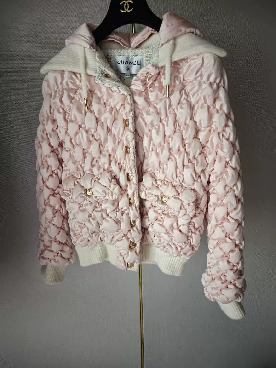 Chanel Chanel Authentic Coat Size S / US 4 / IT 40 - 1 Thumbnail