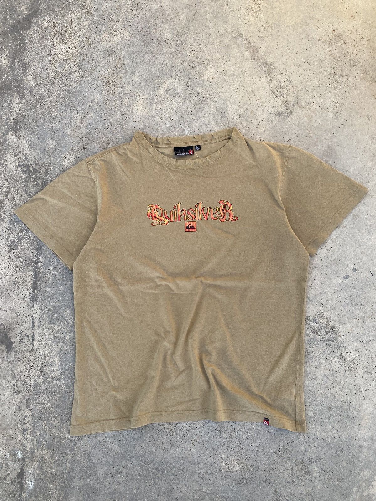 Quicksilver Distressed Vintage Y2K Quiksilver Flames Center Tees Size US L / EU 52-54 / 3 - 1 Thumbnail