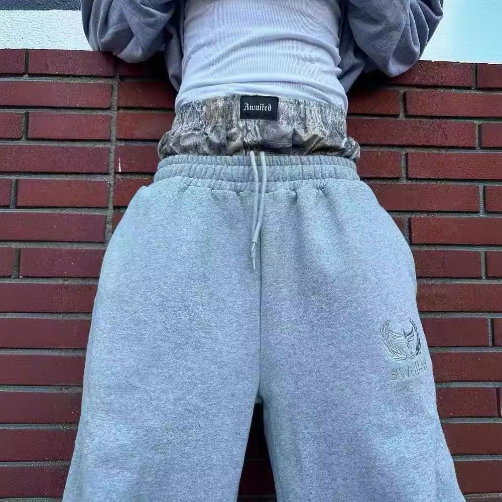 Japanese Brand × Other Camouflage Embroidered Elastic Waist Baggy Sweatpants Size US 29 - 3 Thumbnail