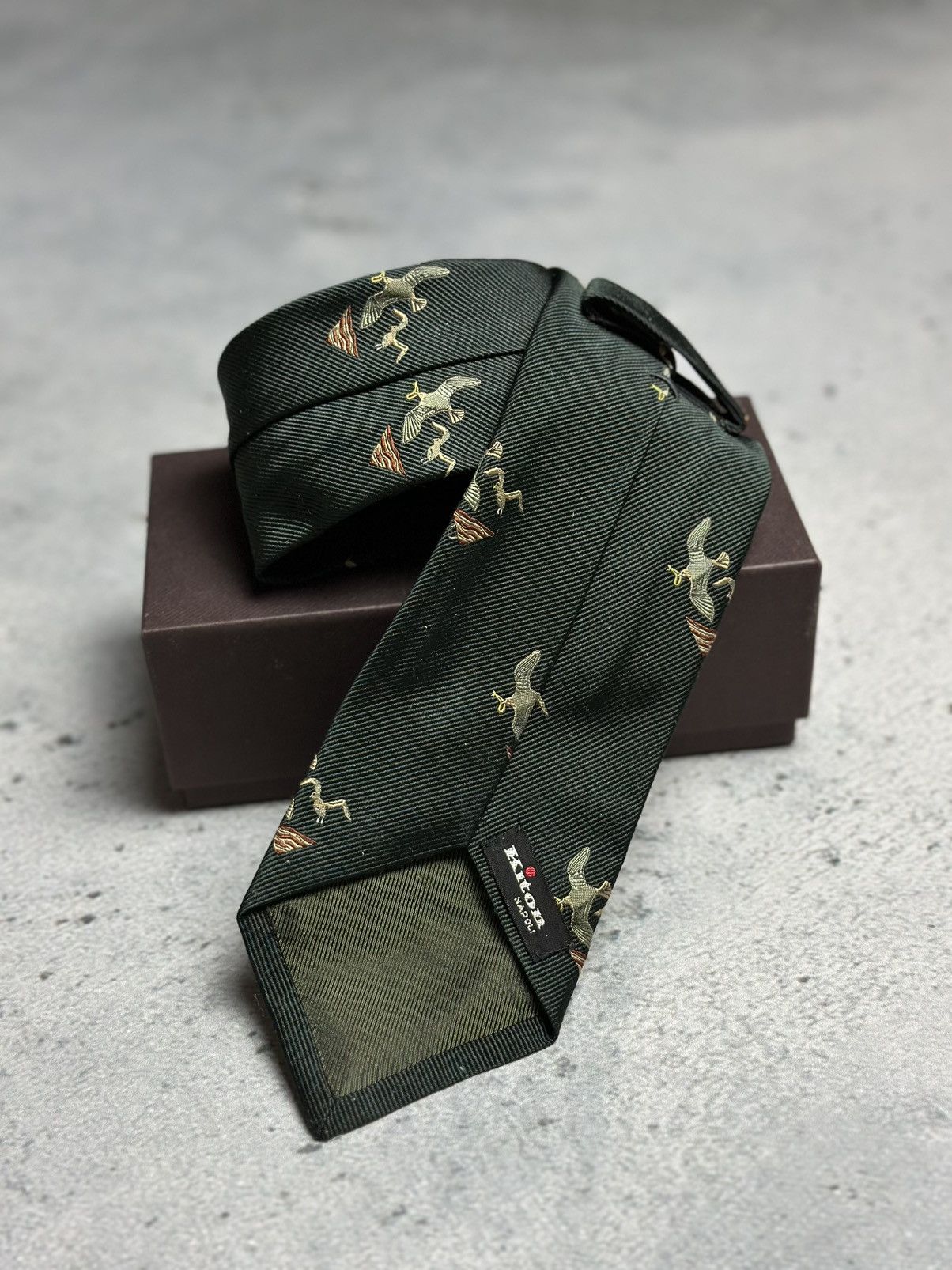 Kiton Kiton Tie Green Dark Olive Bird Duck Vintage Silk Tie 00s Size ONE SIZE - 1 Thumbnail