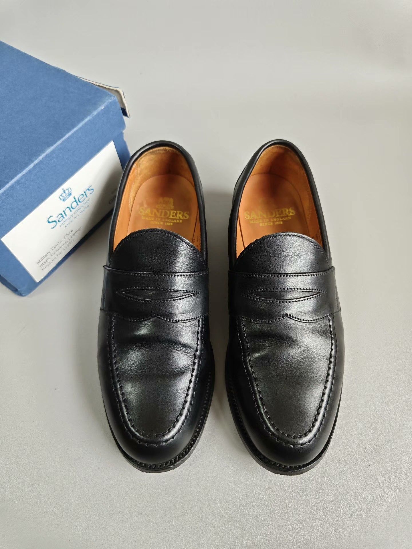 Sanders Sanders UK-Made Penny Loafer Size US 8 / EU 41 - 1 Thumbnail