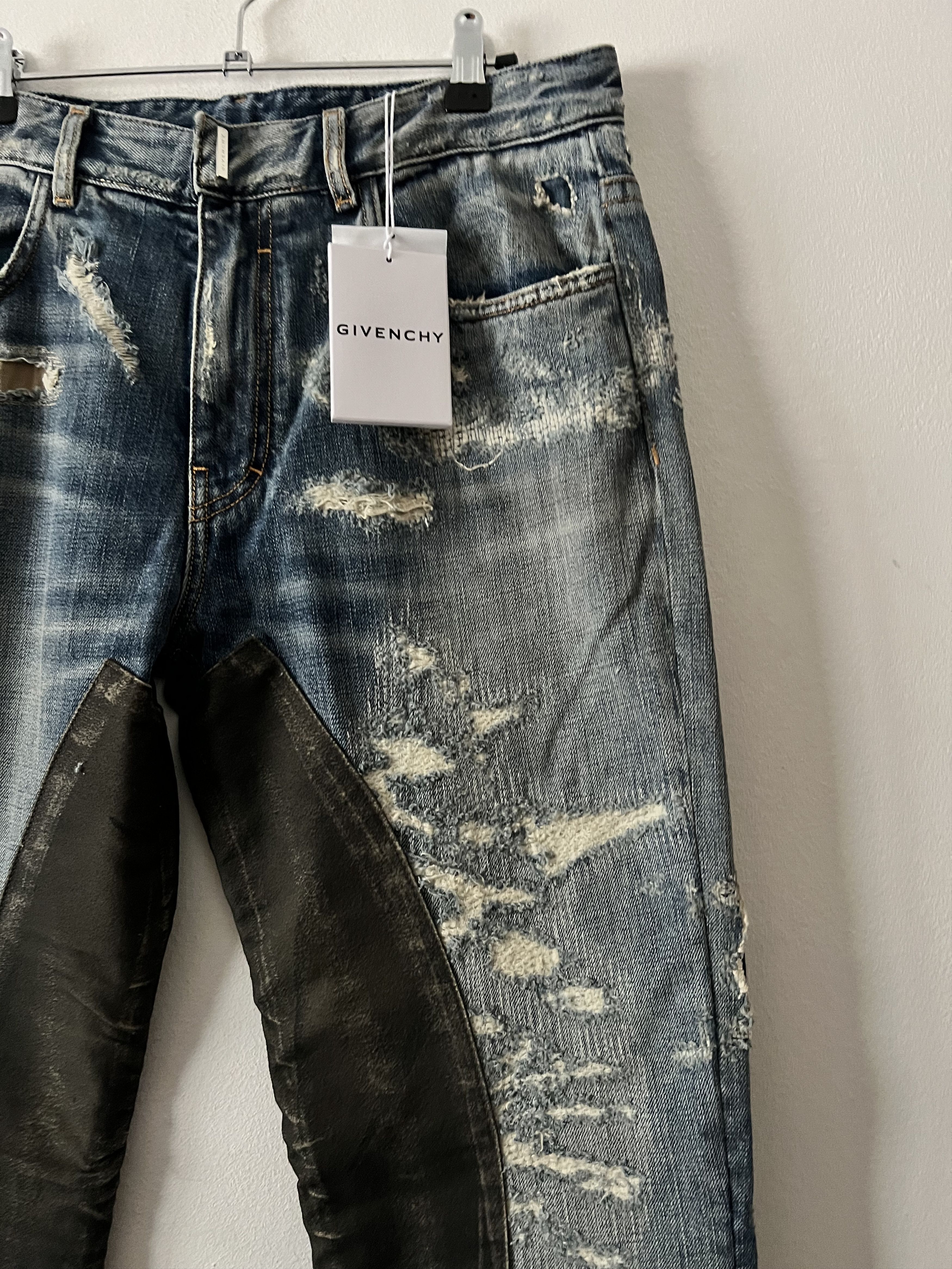 Givenchy BNWT Matthew Williams Jeans Distressed Moleskin Size US 32 / EU 48 - 4 Thumbnail