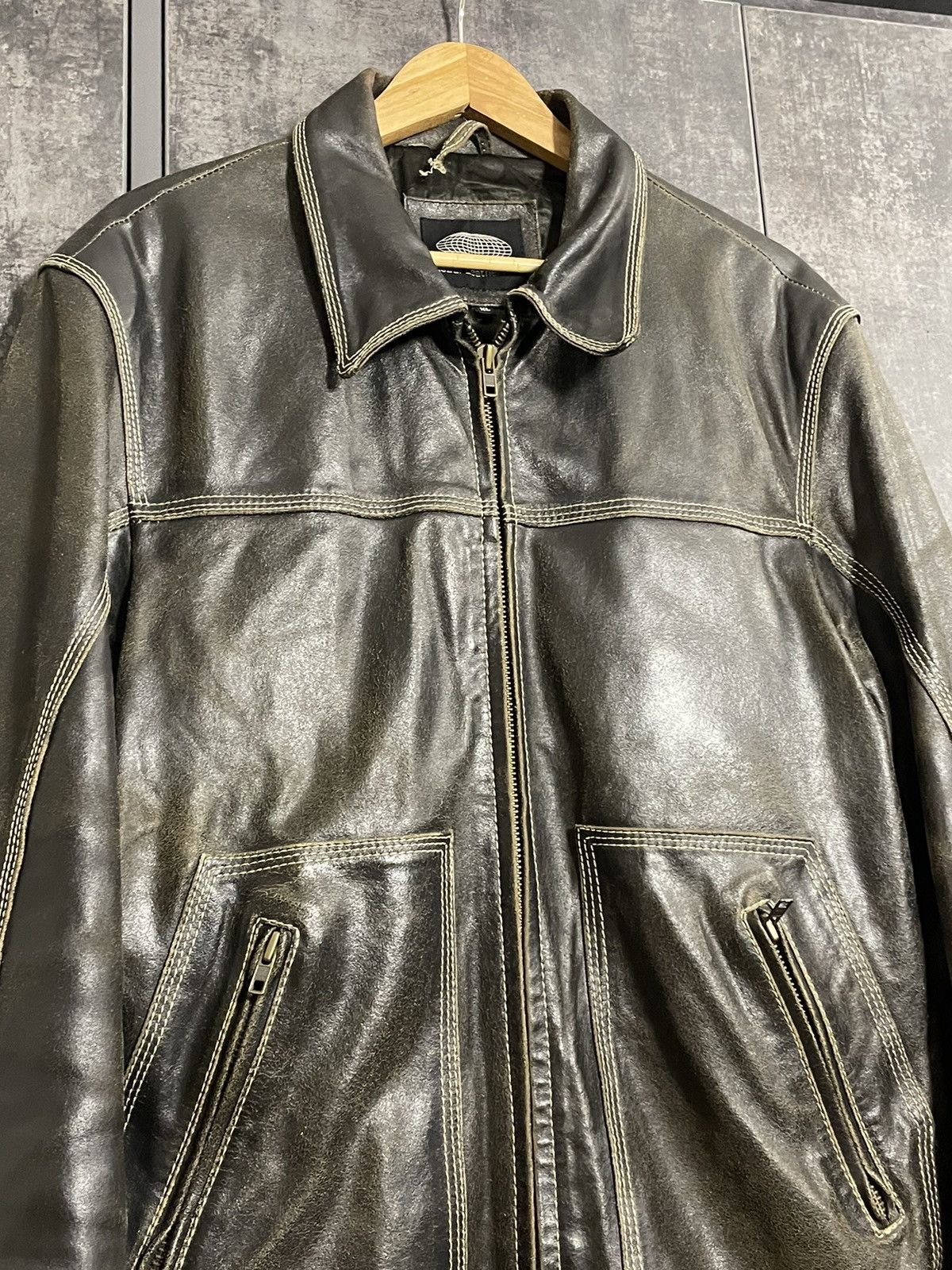 Leather Vintage 90s Faded Washed Leather Jacket Size US L / EU 52-54 / 3 - 9 Thumbnail