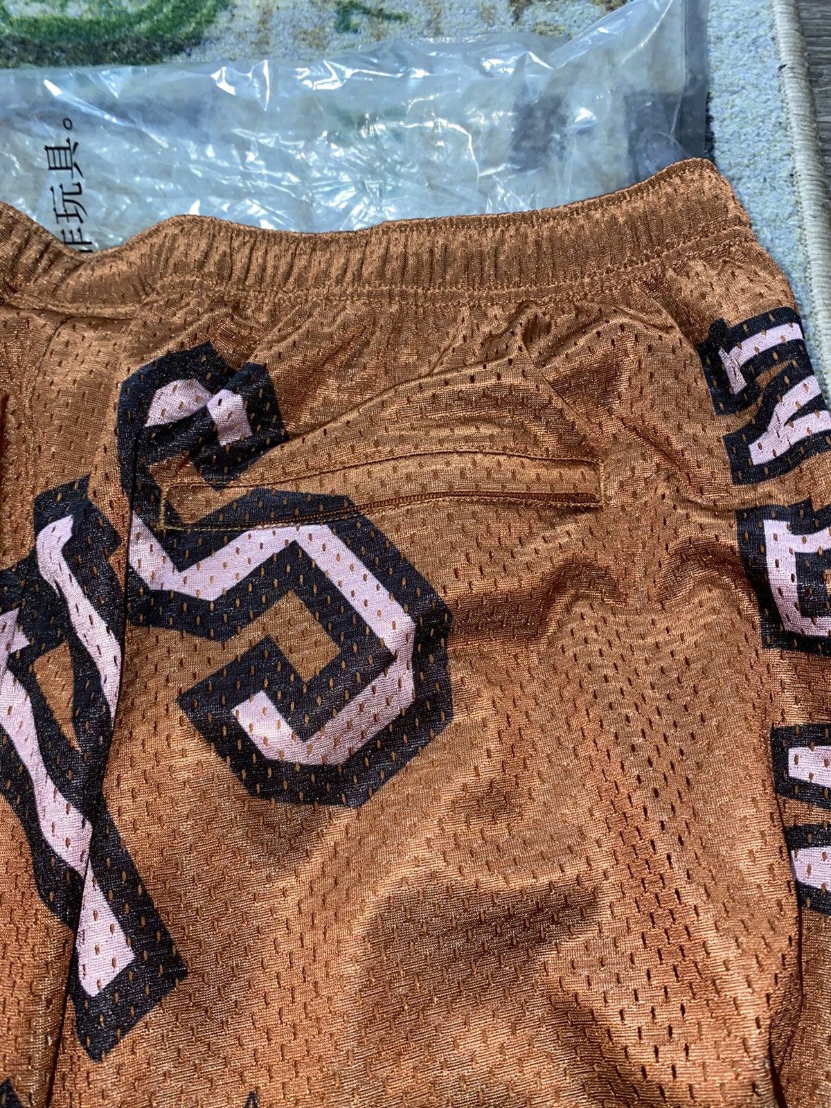 Supreme Supreme Varsity Mesh Shorts (LARGE) Size US 34 / EU 50 - 4 Thumbnail
