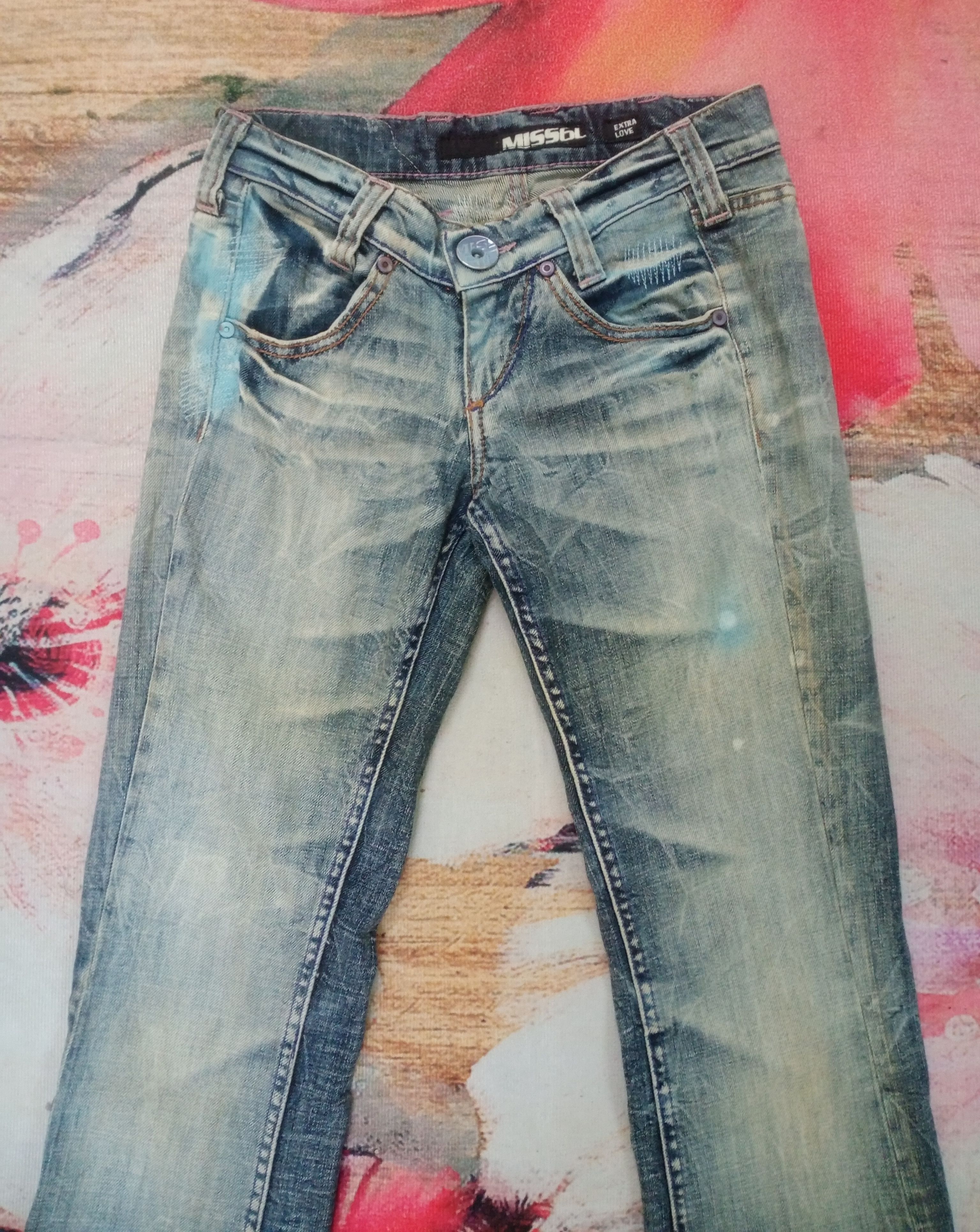 If Six Was Nine Rare Miss Sixty Flare Distressed Bootcut Jeans Size 28" / US 6 / IT 42 - 4 Thumbnail