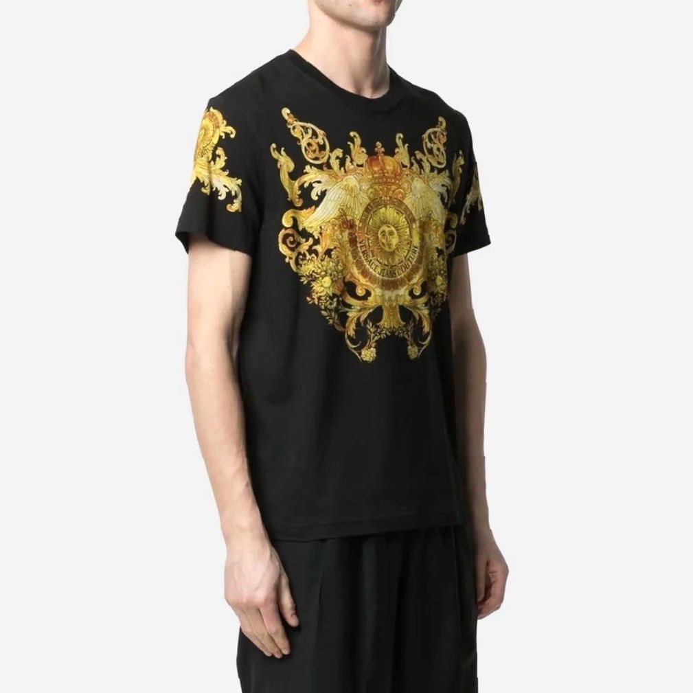 Versace Versace Jeans Couture Baroque Barocco Print T-Shirt L Black Mens Size US L / EU 52-54 / 3 - 2 Thumbnail