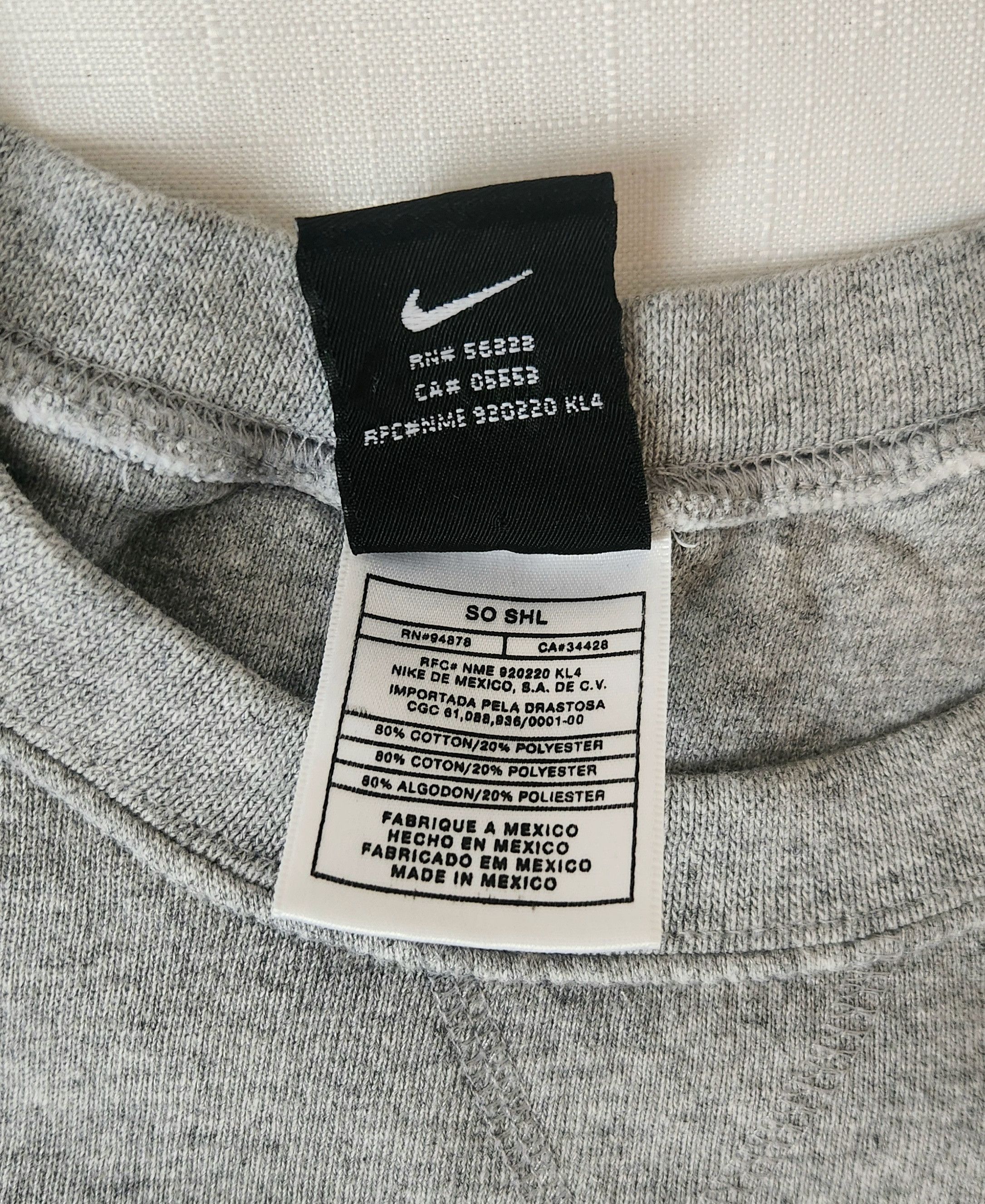 Jordan Brand × Nike × Vintage NIKE NCAA CAROLINA BASKETBALL Jordan vintage 90s XL Size US XL / EU 56 / 4 - 5 Thumbnail