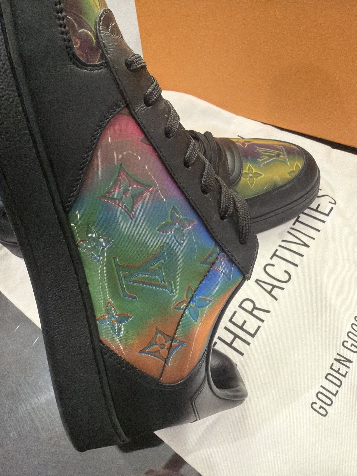 Louis Vuitton Louis Vuitton Iridescent Monogram – Black Rainbow LV Size US 9 / EU 42 - 12 Thumbnail