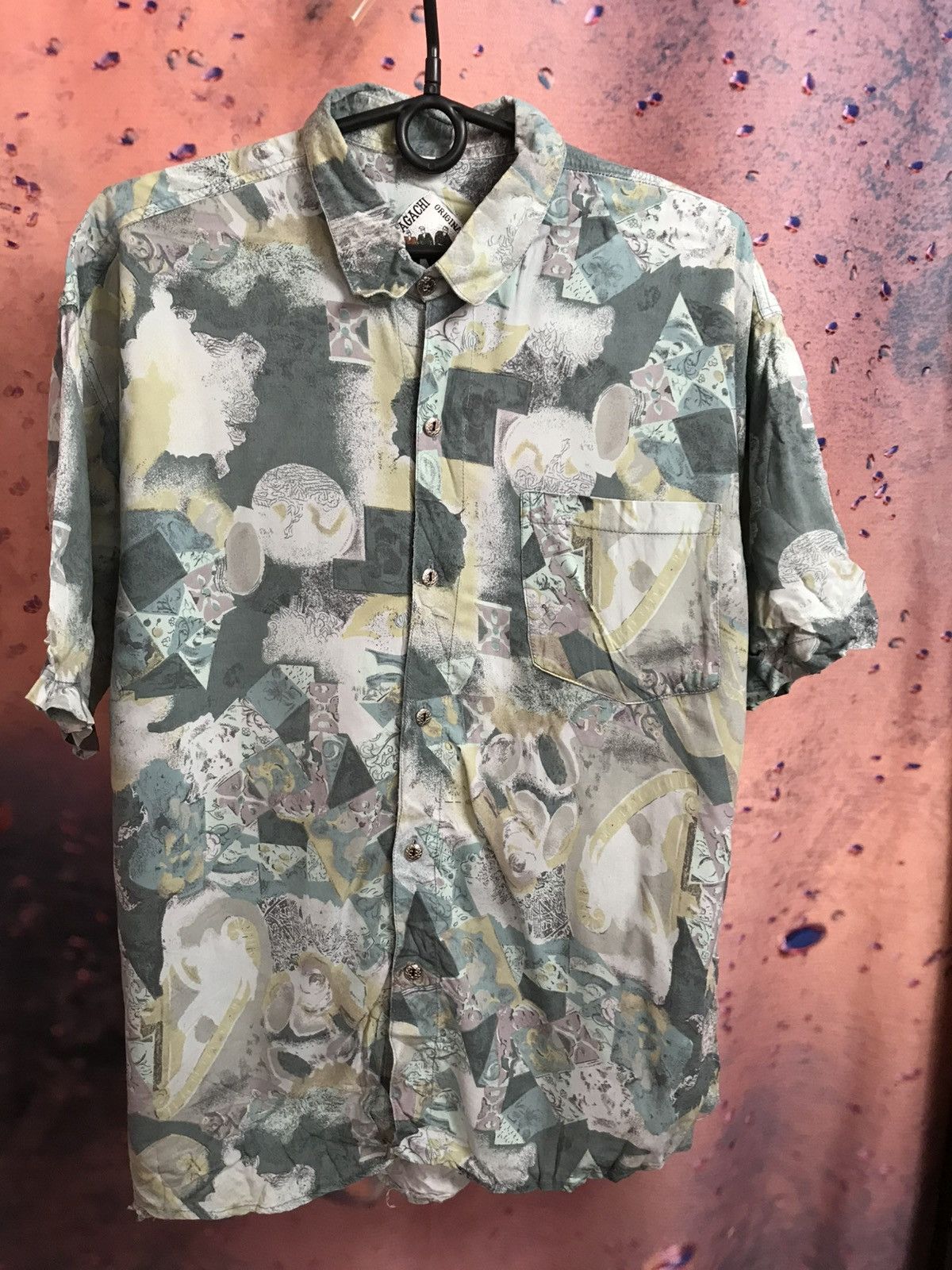 Other Vintage Crazy streeetwear shirt Size US XL / EU 56 / 4 - 2 Thumbnail