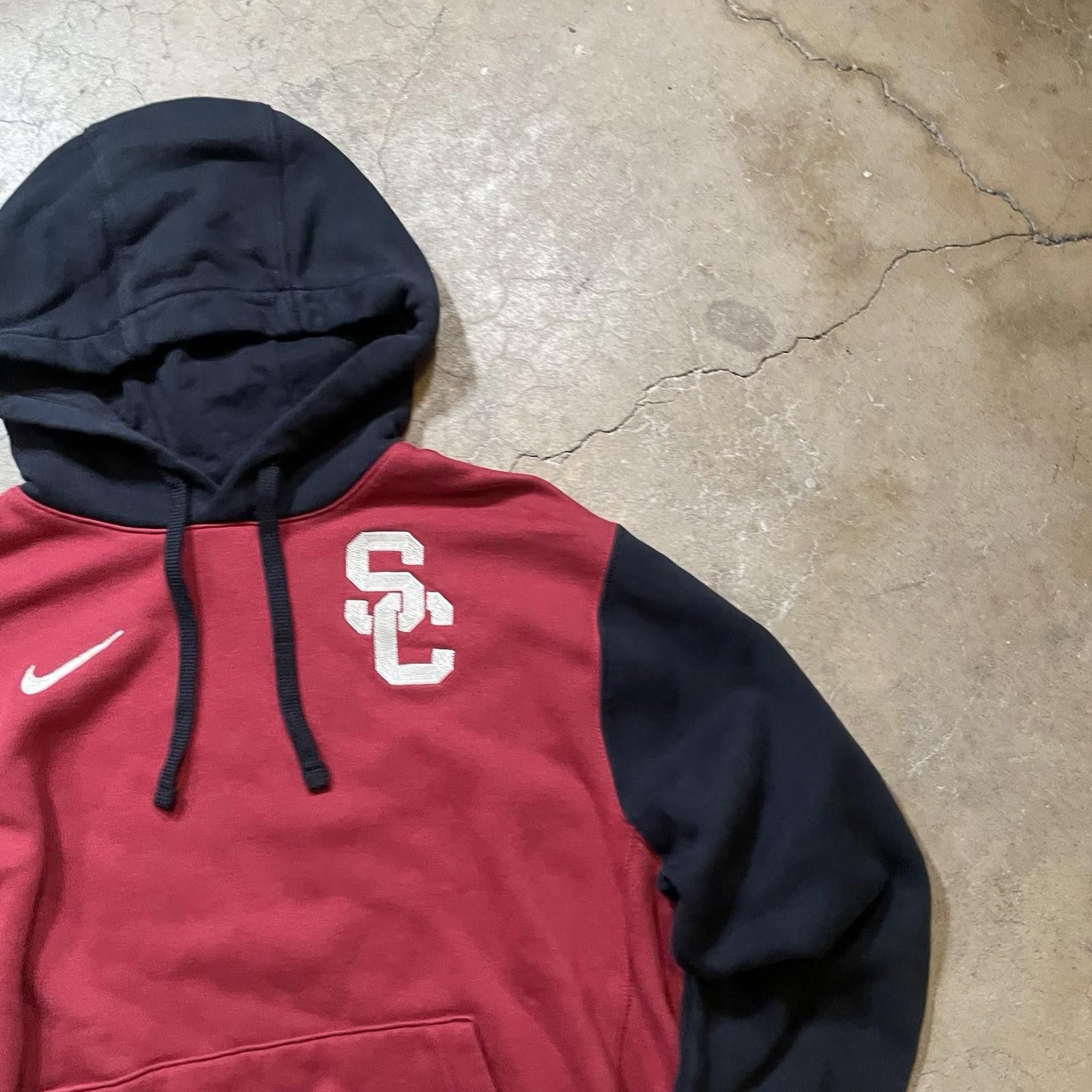 Nike Nike USC Tricolor Hoodie Red Black Tan MEDIUM Size ONE SIZE - 2 Thumbnail