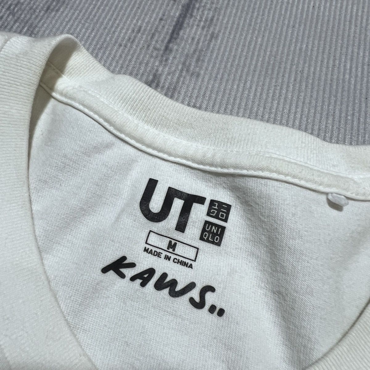 Japanese Brand KAWS UNIQLO Size US M / EU 48-50 / 2 - 5 Thumbnail