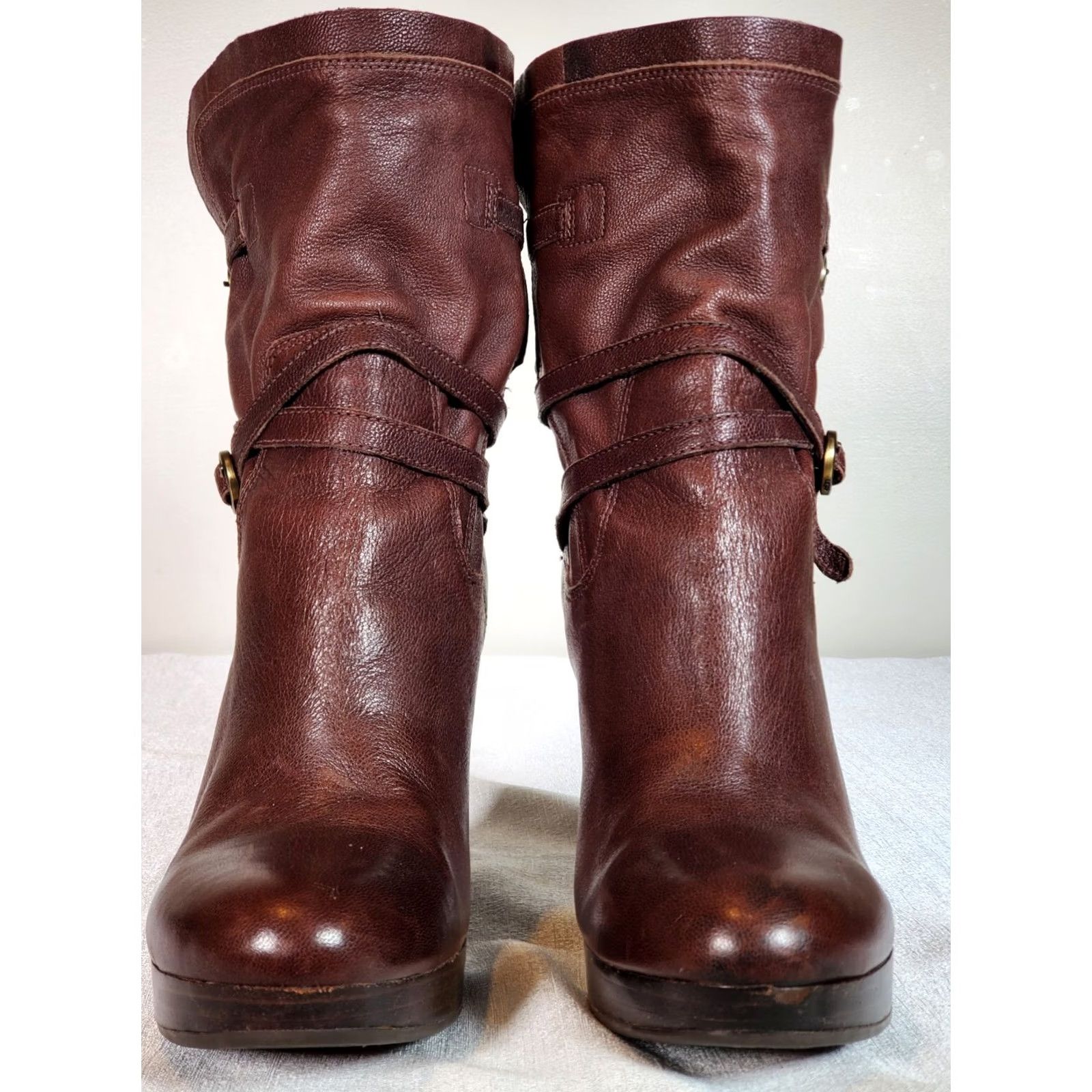 Ugg VINTAGE UGG Australia Olivia Brown Leather High Heel Platform Boots Women US 8.5 1005645 Size US 7 / IT 37 - 5 Thumbnail