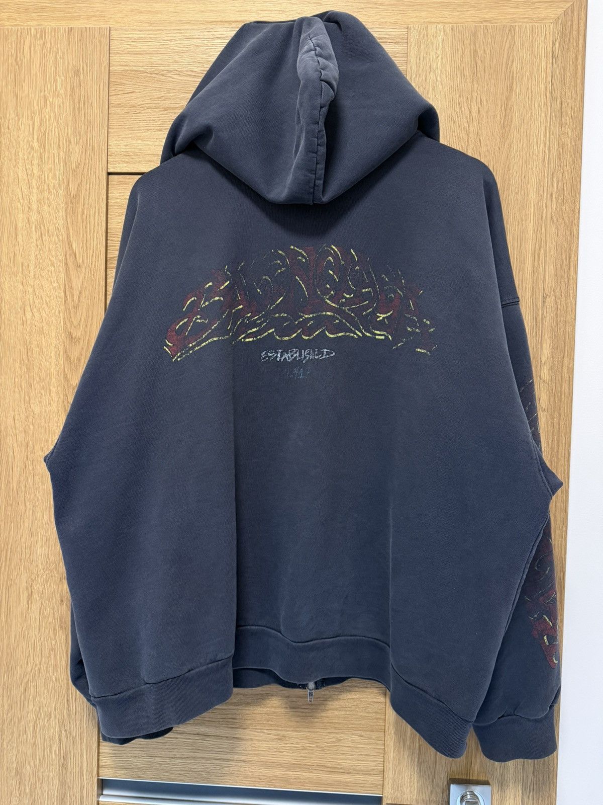 Balenciaga Balenciaga Offshore Zip Hoodie Size US M / EU 48-50 / 2 - 2 Thumbnail