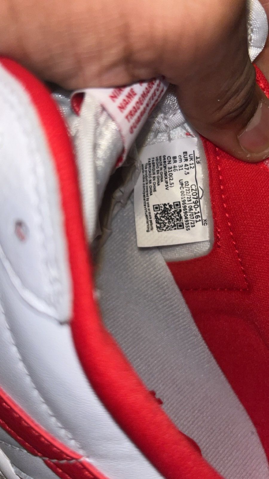 Jordan Brand Size 13 - Air Jordan 1 Retro OG Low University Red Size US 13 / EU 46 - 5 Thumbnail