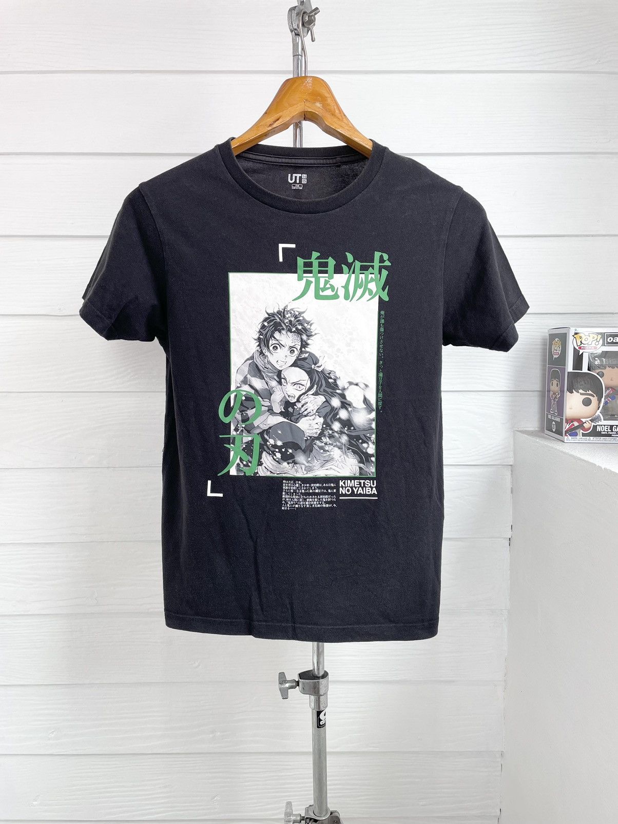 DEMON SLAYER KIMETSU NO YAIBA X UNIQLO T-SHIRT
