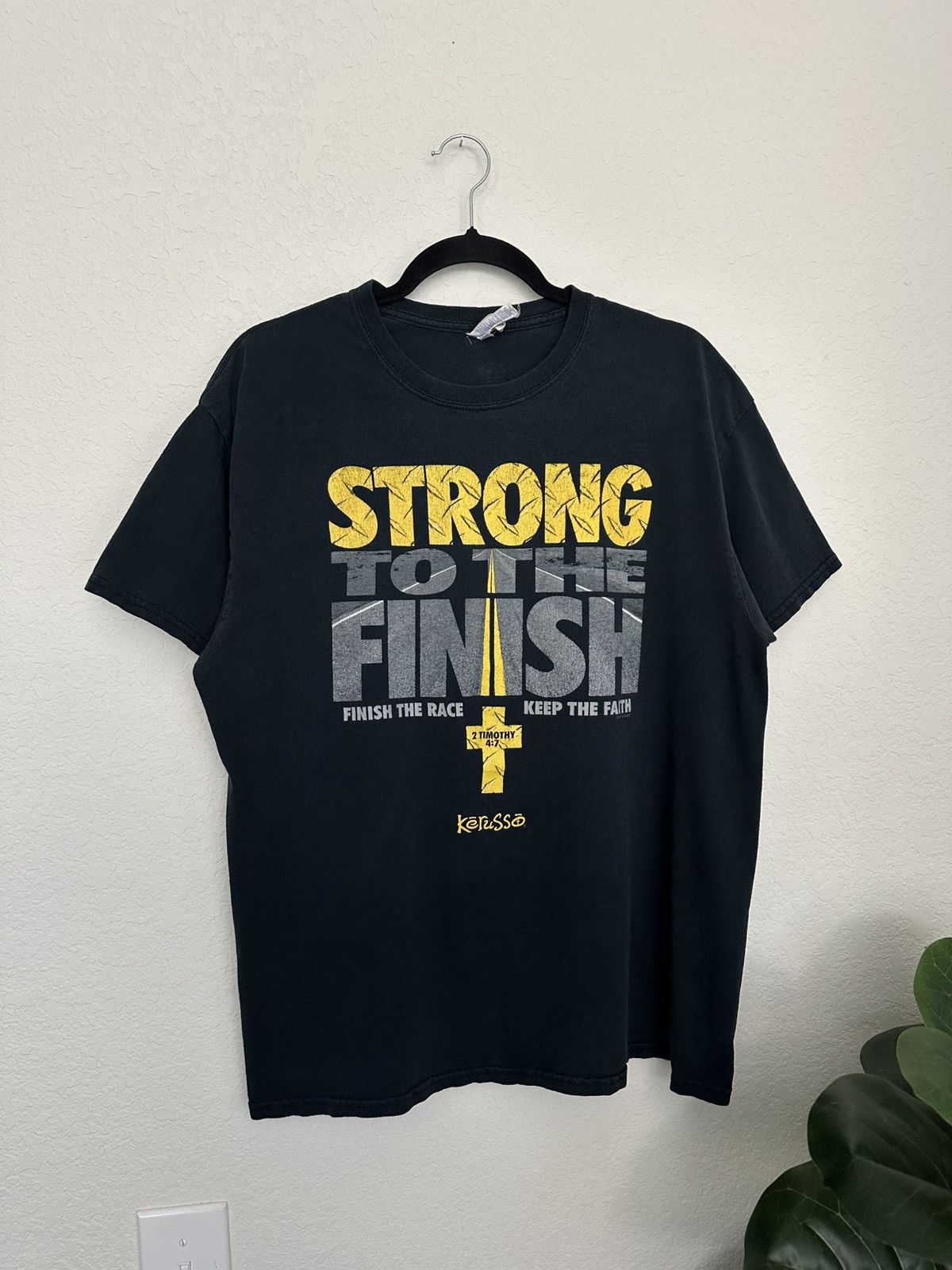 Vintage Strong to The Finish Christian Mamba Mentality Kobe Parody Size US L / EU 52-54 / 3 - 2 Thumbnail