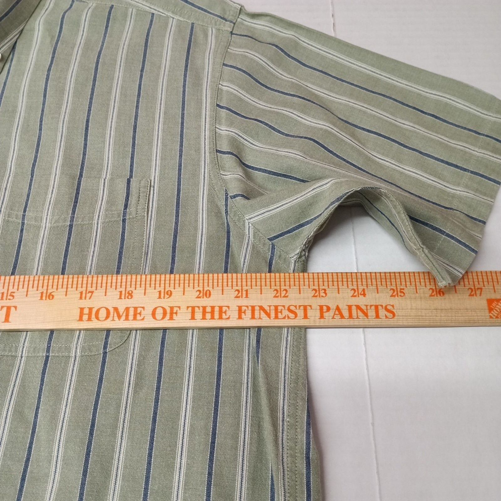 L.L. Bean L.L. Bean Men's Button Down Shirt Size M Green Blue Striped Size US M / EU 48-50 / 2 - 4 Thumbnail