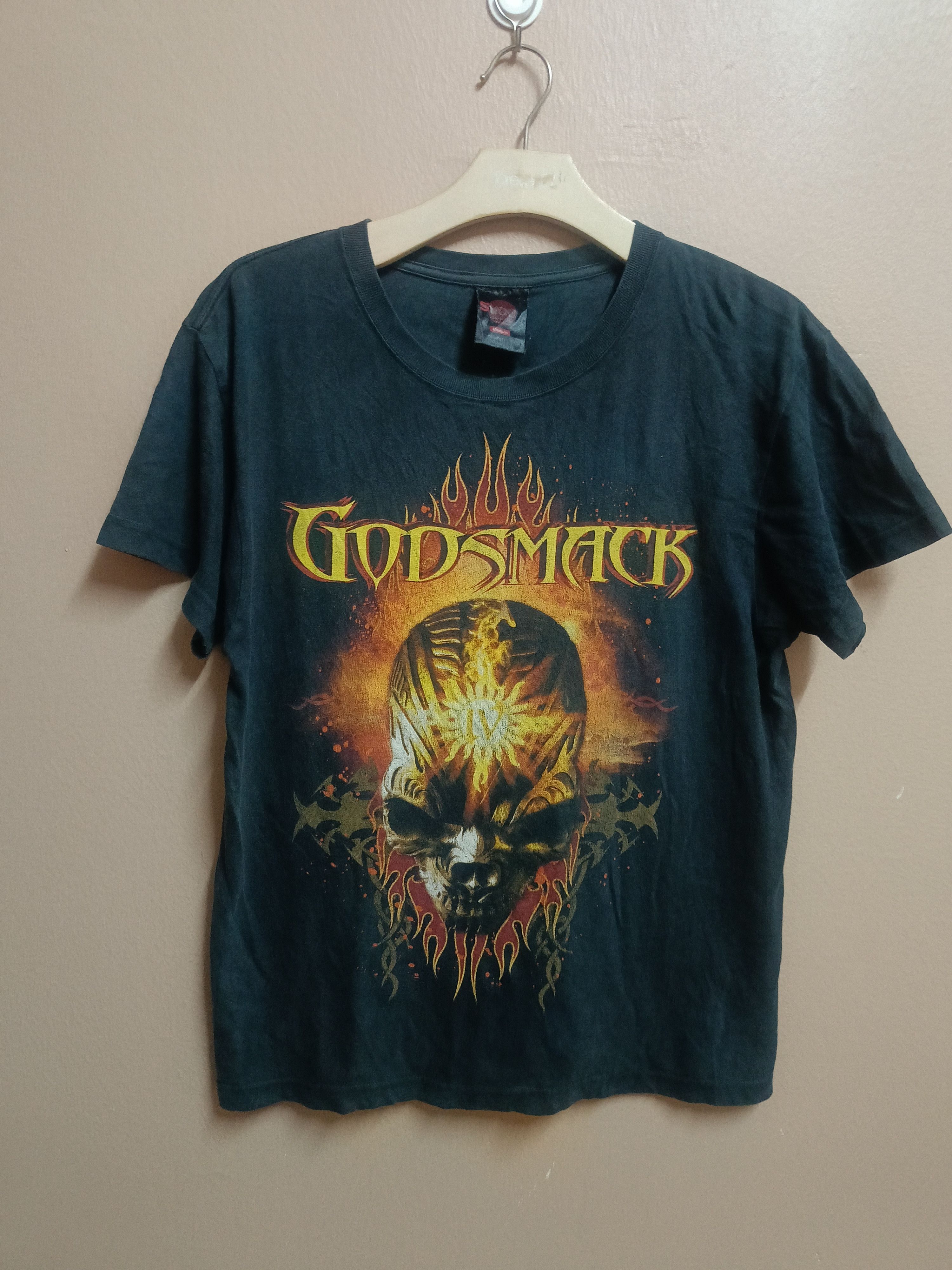 Band Tees Vtg Y2K Godsmack Album cover tees Size US M / EU 48-50 / 2 - 2 Thumbnail