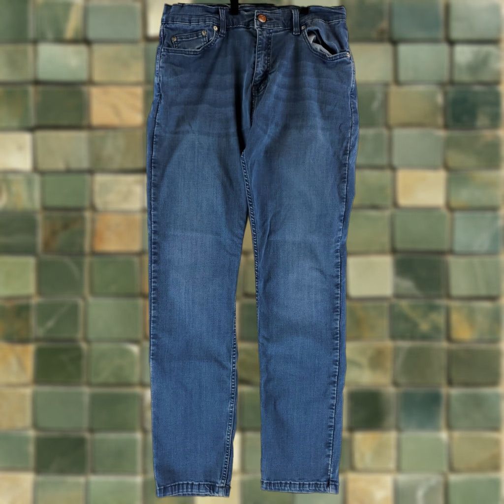 Vintage Mugsy Lake Shores Blue Jeans Stretch Mens 32x31 Regular Inseam 31 Tapered Blue Denim Denim Jeans 32 Mens Lake Shores Size US 32 / EU 48 - 1 Thumbnail