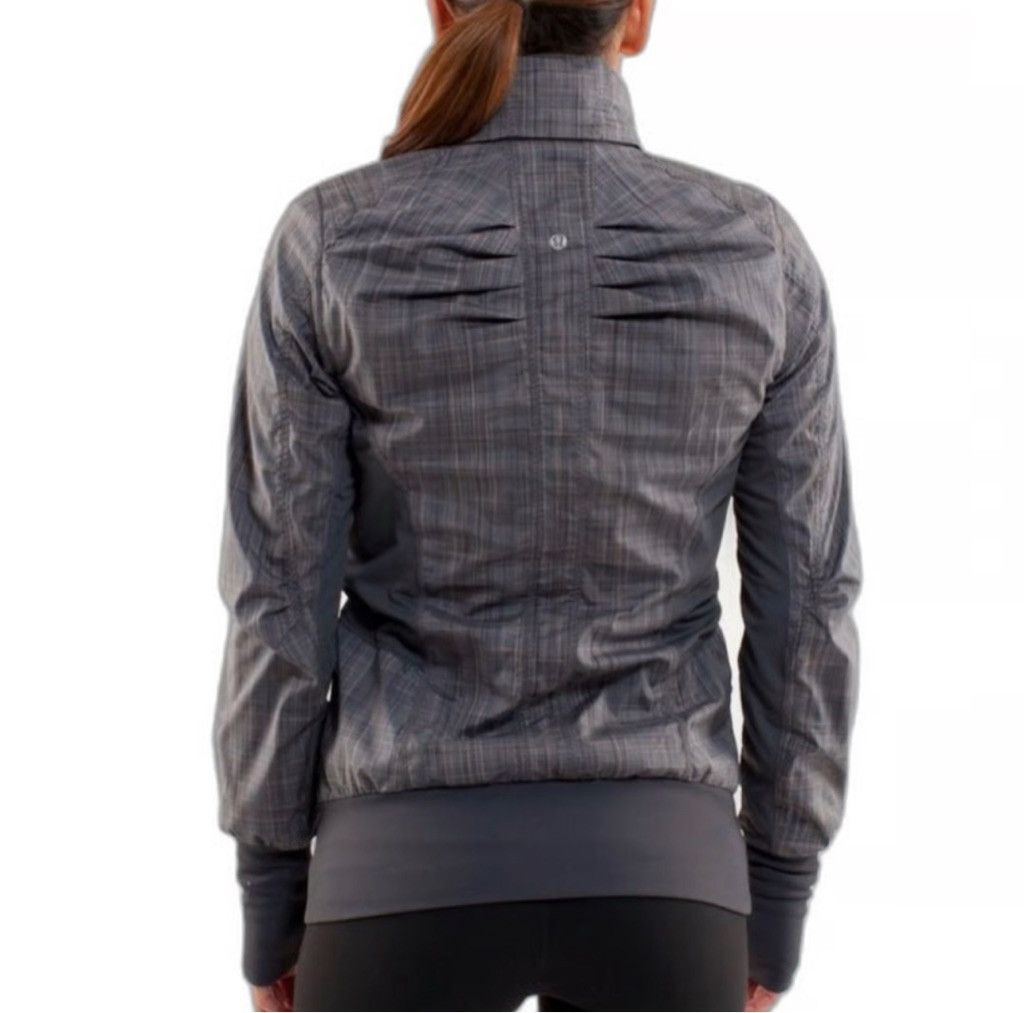 Lululemon Lululemon Full Zip Hooded Jacket Vented Plaid Womens Size 8 Size M / US 6-8 / IT 42-44 - 2 Thumbnail