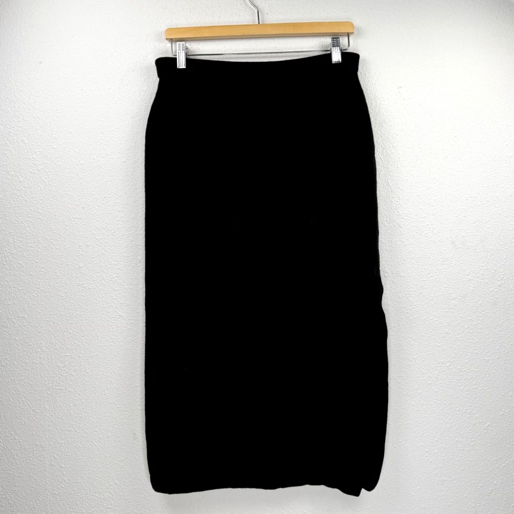 St. John St. John Skirt Maxi Slit Black Wool Knit Long 10 Women Casual 90s City Preppy Size 32" / US 10 / IT 46 - 2 Thumbnail