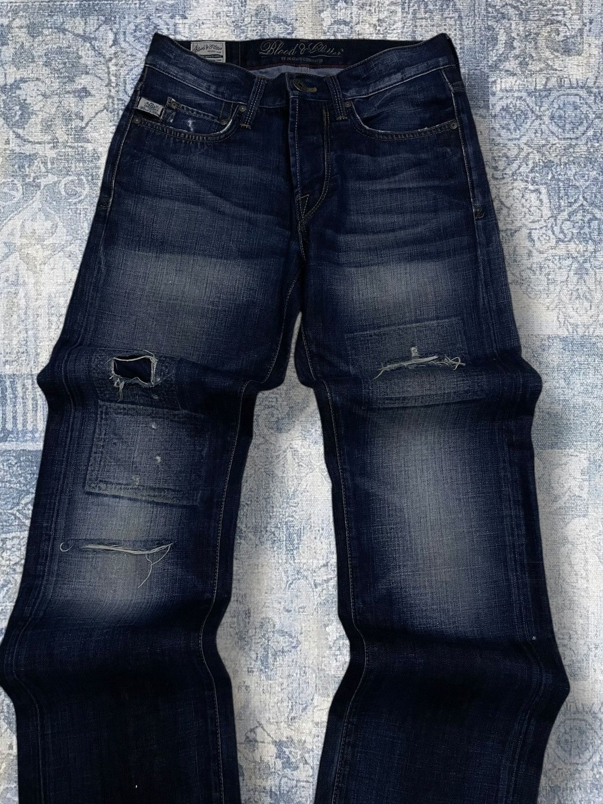 Japanese Brand Vintage Designer Og Blood & Glitter Distressed Clean Denim Size US 29 - 4 Thumbnail