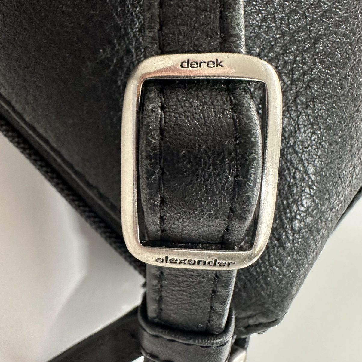 Vintage Derek Alexander Top Zip 3 Pocket Black Leather Crossbody Bag Size ONE SIZE - 11 Thumbnail