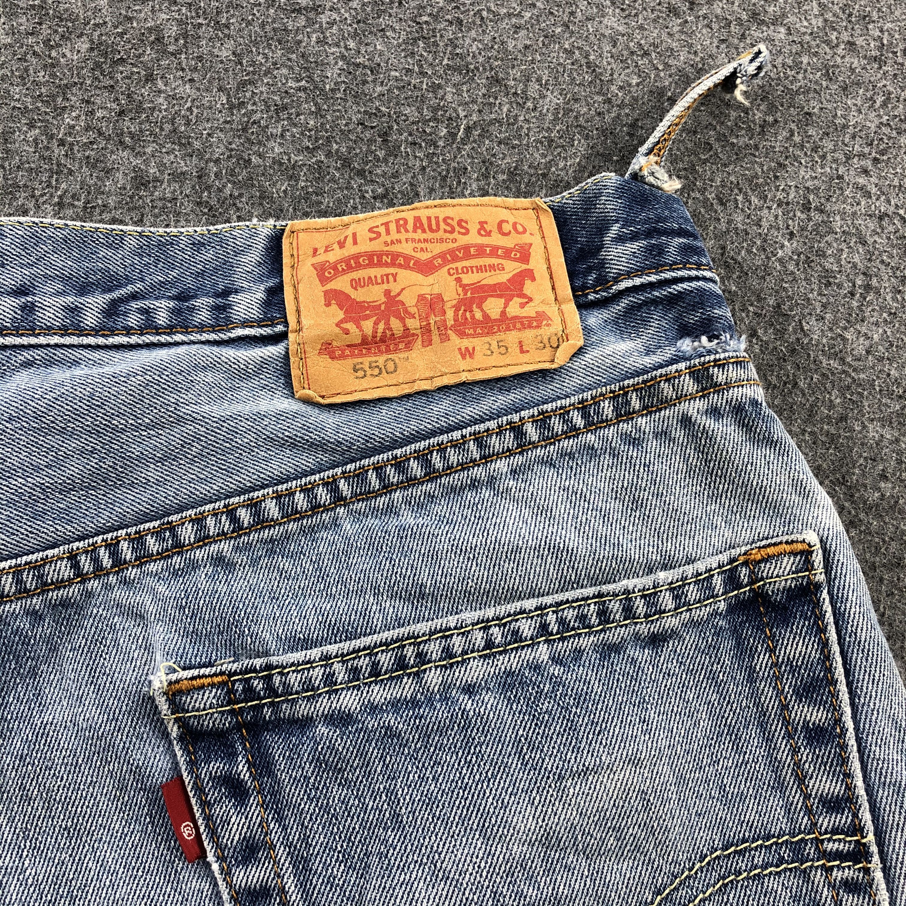 Levi's × Vintage Vintage Blue Wash Levis 550 Jeans-JM1685 Size US 35 - 6 Thumbnail