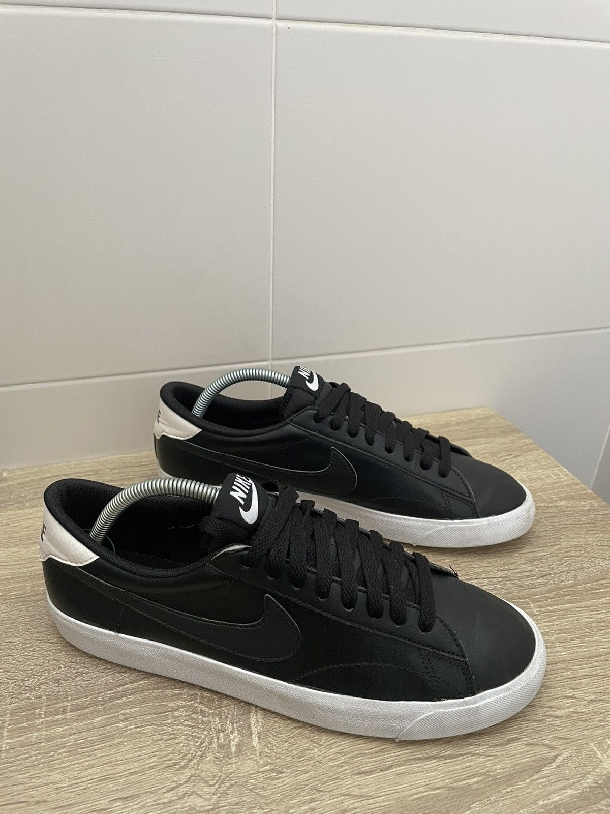Nike Nike Classic Tennis AC Sneaker Size US 8 / EU 41 - 4 Thumbnail