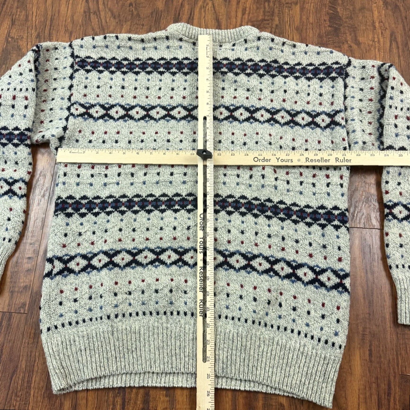 Vintage VINTAGE INC International Concepts Sweater Mens M Gray Wool Fair Isle Pullover Knit Crew Neck Winter Fall Size US M / EU 48-50 / 2 - 5 Thumbnail