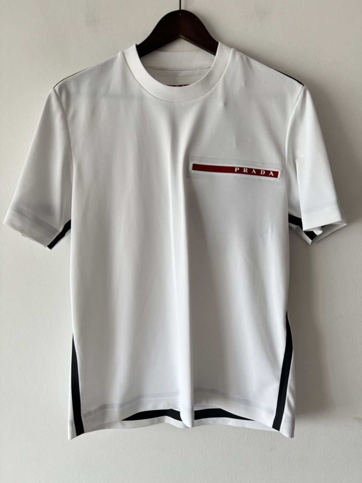 PRADA LINEA ROSSA プリント T-シャツ PRADA LINEA ROSSA T-SHIRT (M) – ONLYPANTS61