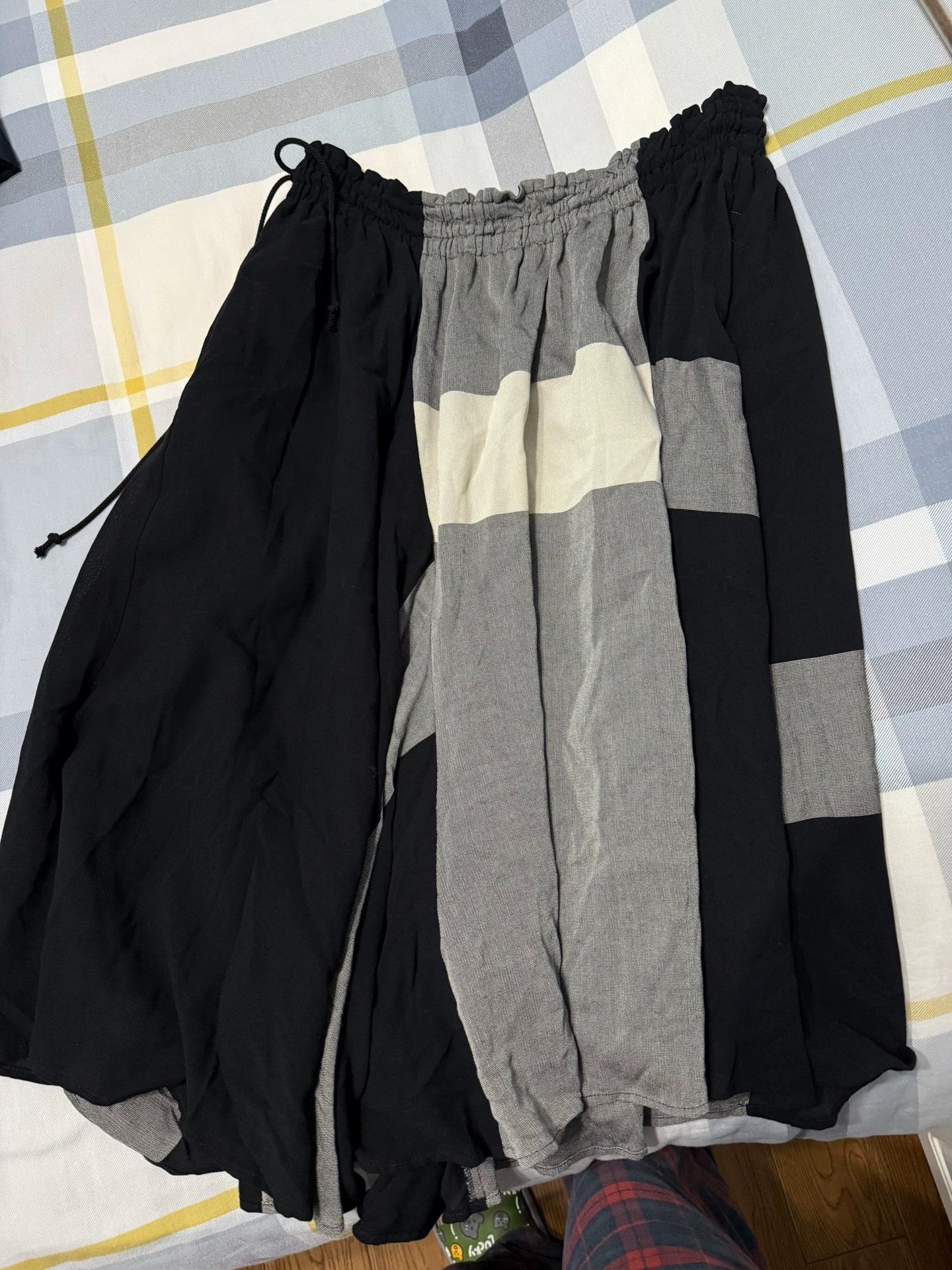 Yohji Yamamoto Y's Yohji Yamamoto new beautiful skirt Size 26" / US 2 / IT 38 - 2 Thumbnail