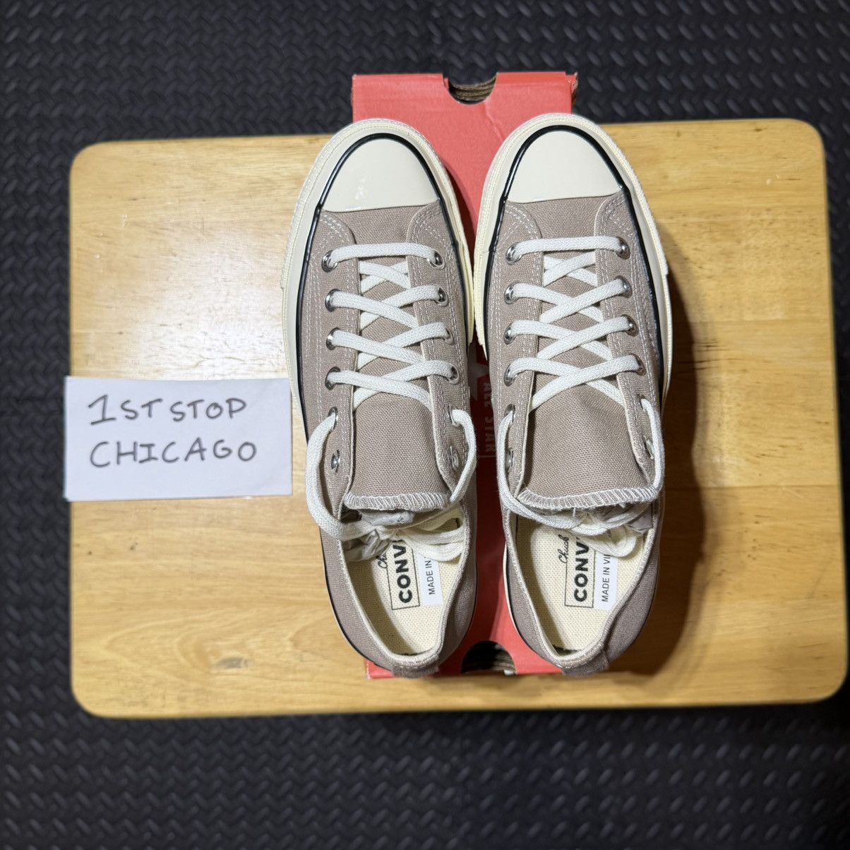 Converse Converse Chuck 70 Ox Low Vintage Cargo Egret Womens 7.5 NEW Size US 7.5 / IT 37.5 - 5 Thumbnail