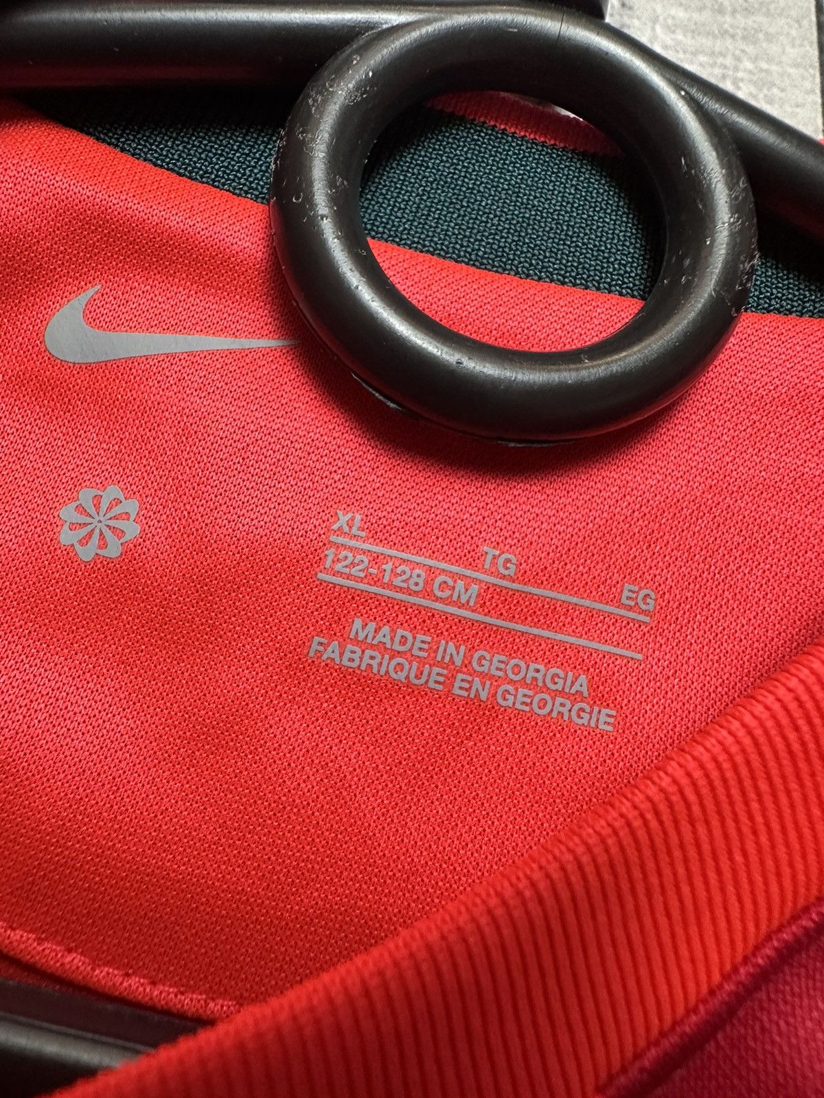 Nike Nike Liverpool soccer jersey suit Kids Size 128cm Size US XXS / EU 40 - 4 Thumbnail