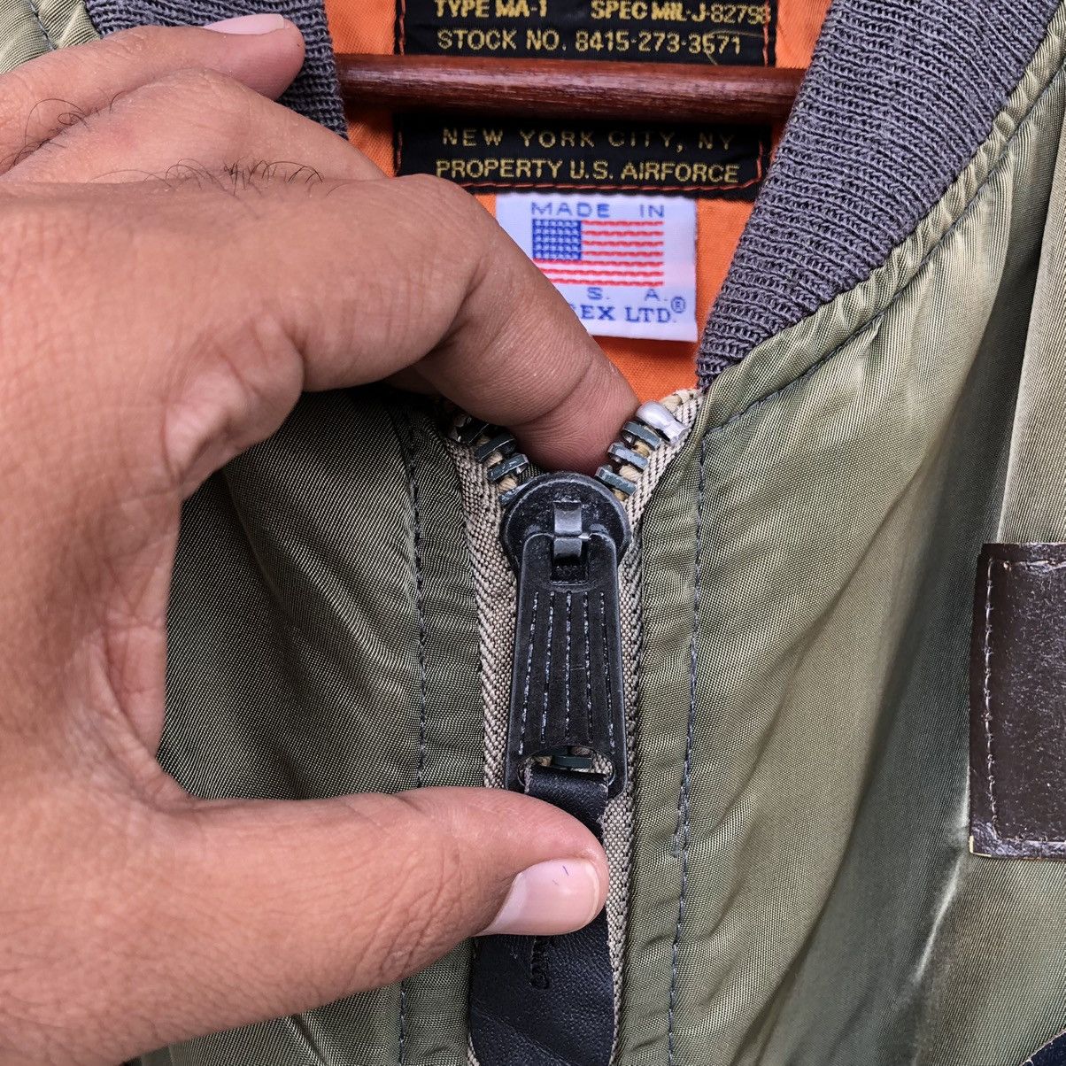Avirex Vintage USAF MA-1 Flight Patches by Avirex Sun Faded Jacket Size US L / EU 52-54 / 3 - 8 Thumbnail